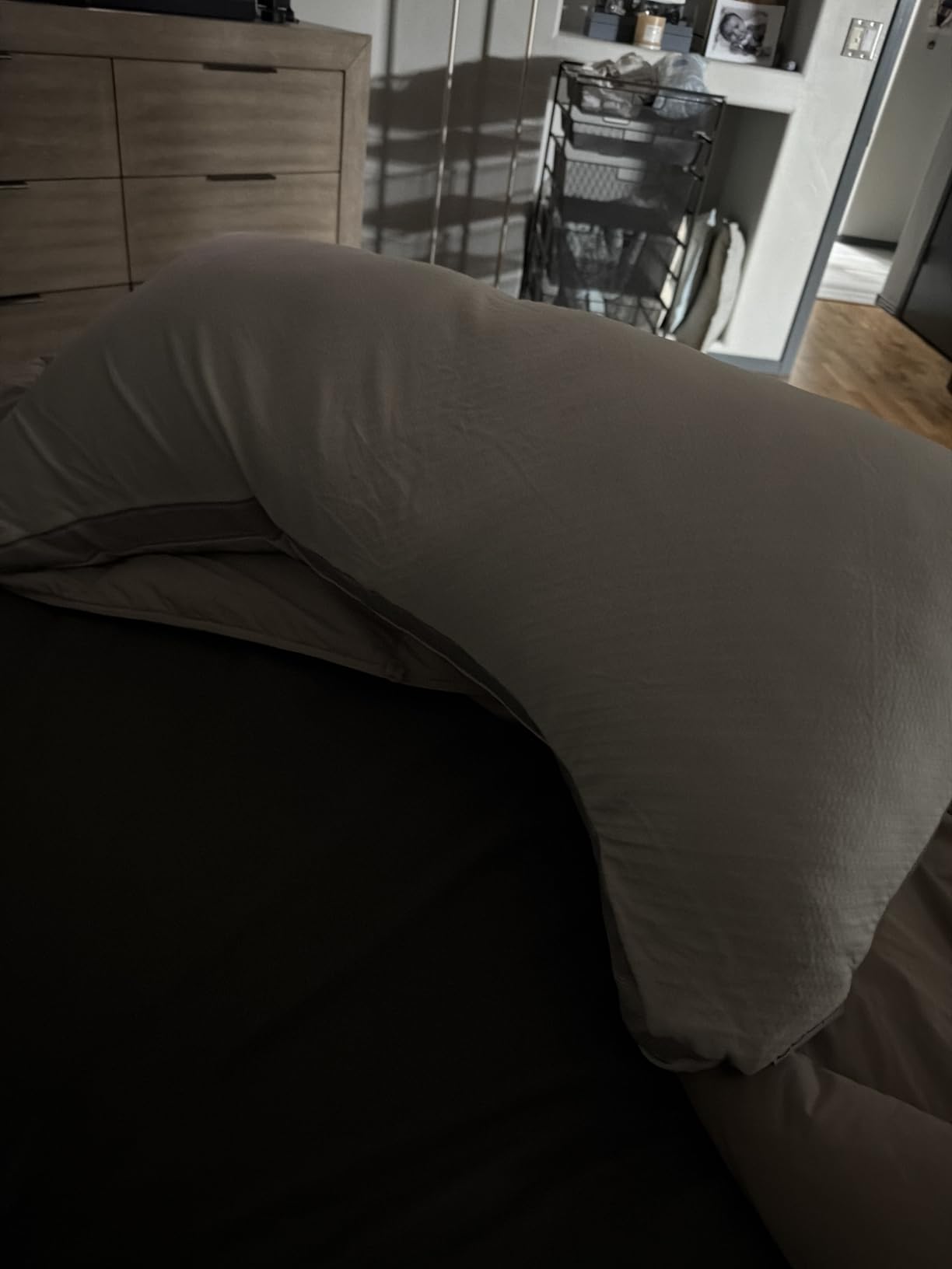 Coop Home Goods Eden Bed Pillow Queen Size for Sleeping on Back, Stomach and Side Sleeper- Medium Soft Memory Foam Cooling Gel - CertiPUR-US/GREENGUARD Gold customer photo 1