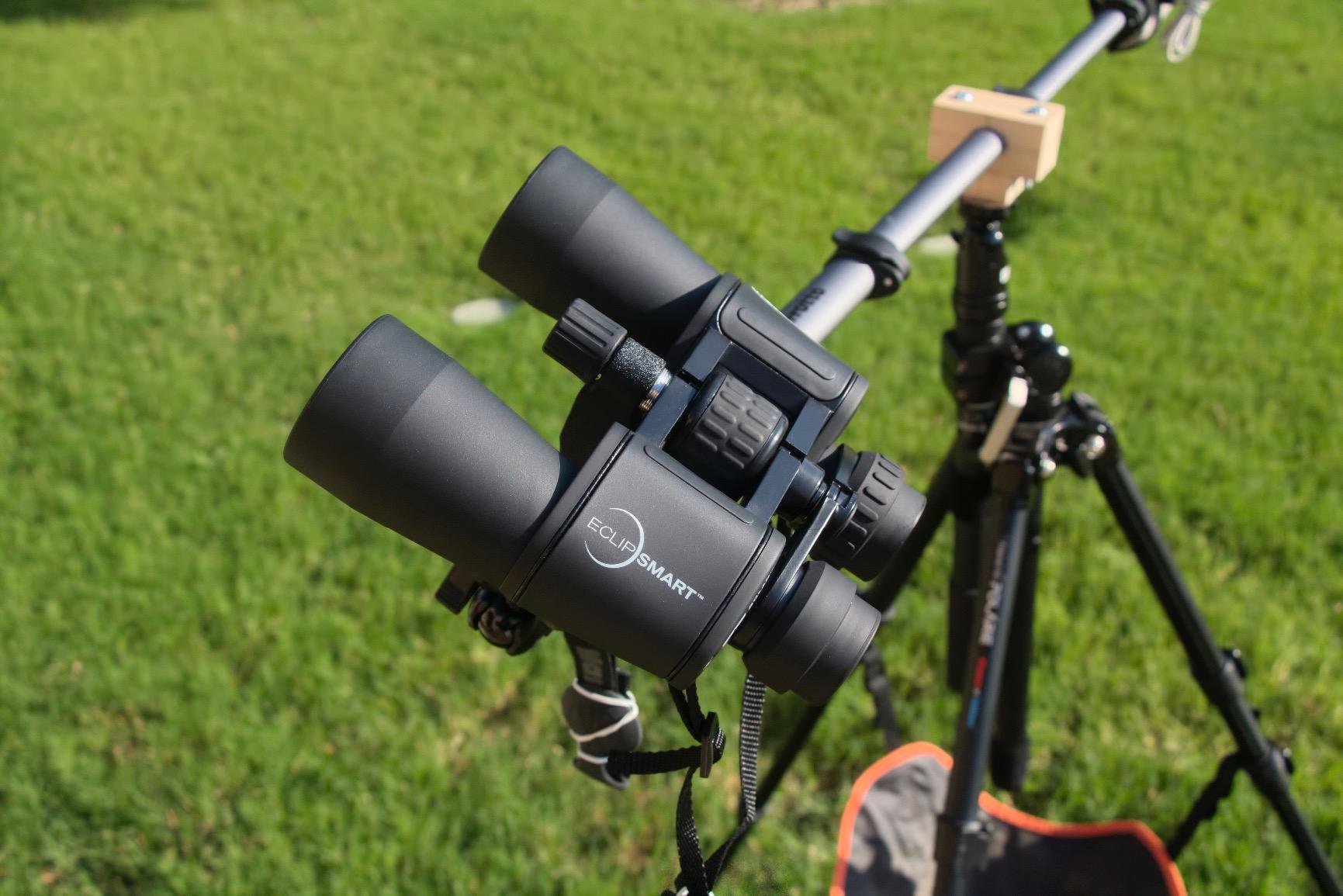 Celestron EclipSmart Safe Solar Eclipse Binoculars – Full-Size 10x42 customer photo 2