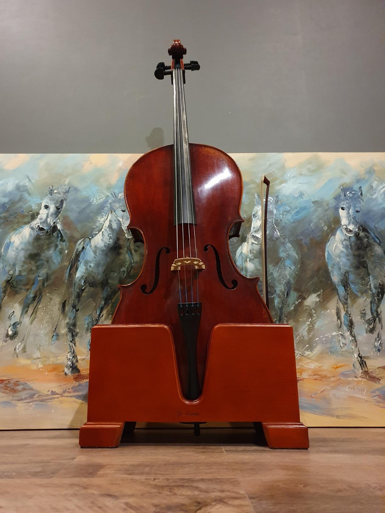 Paititi Premium Cello Burgundy Solid Wood Stand Velvet Plush Cushions 4/4 Full Size customer photo 2