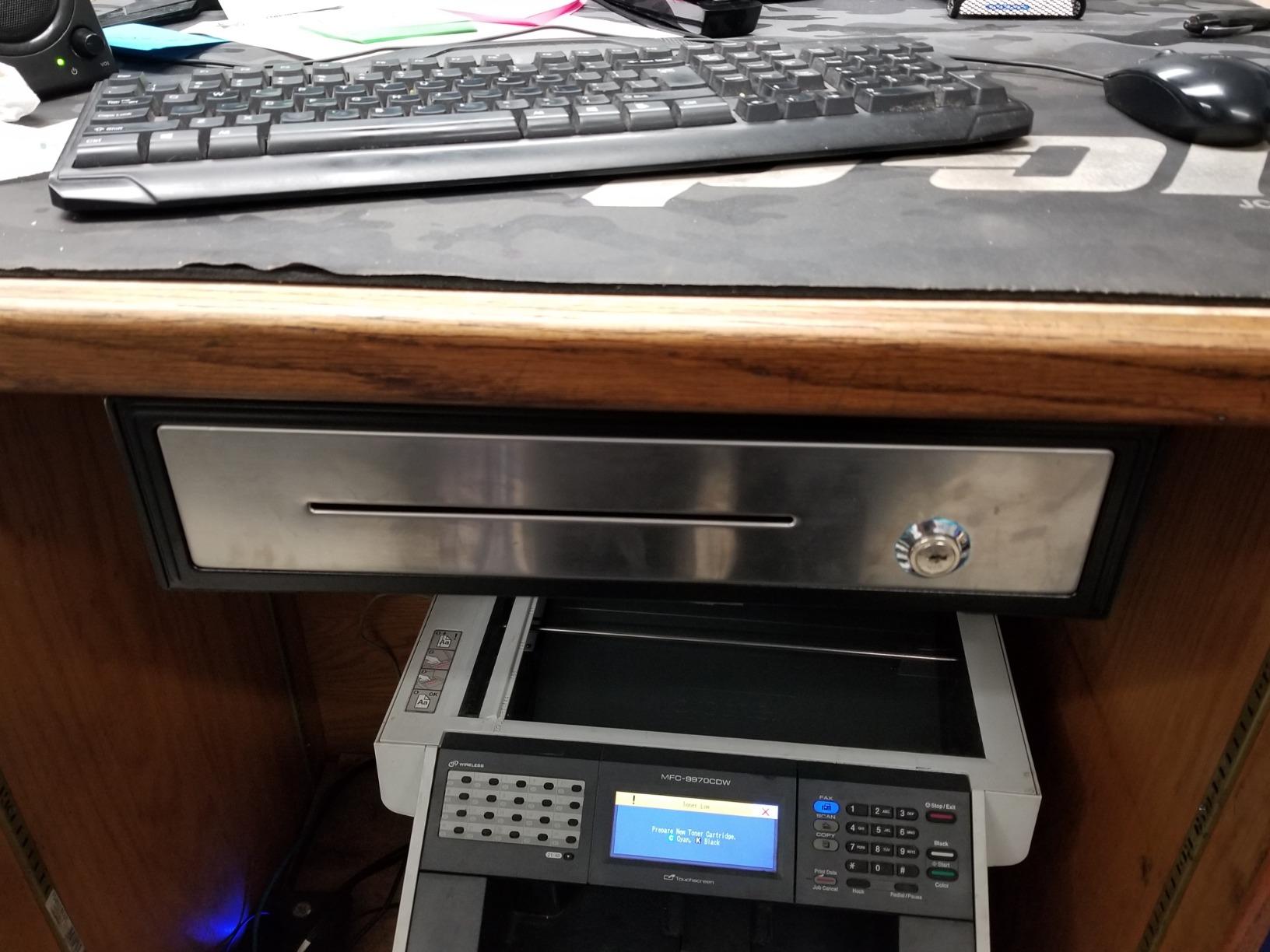 HK SYSTEMS 13