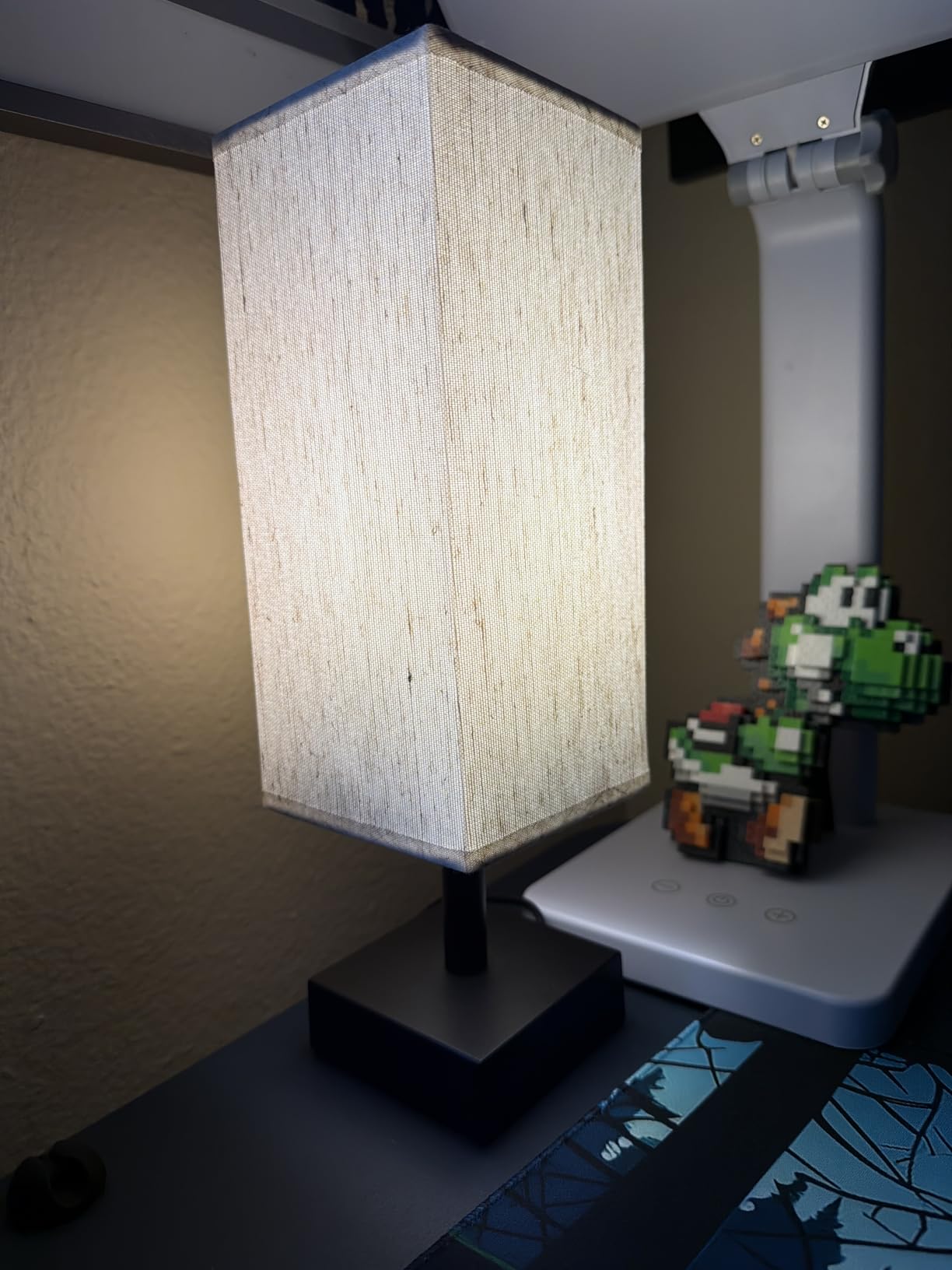 aooshine Small Bedside Table Lamp for Bedroom - Square Cream Fabric Shade customer photo 2