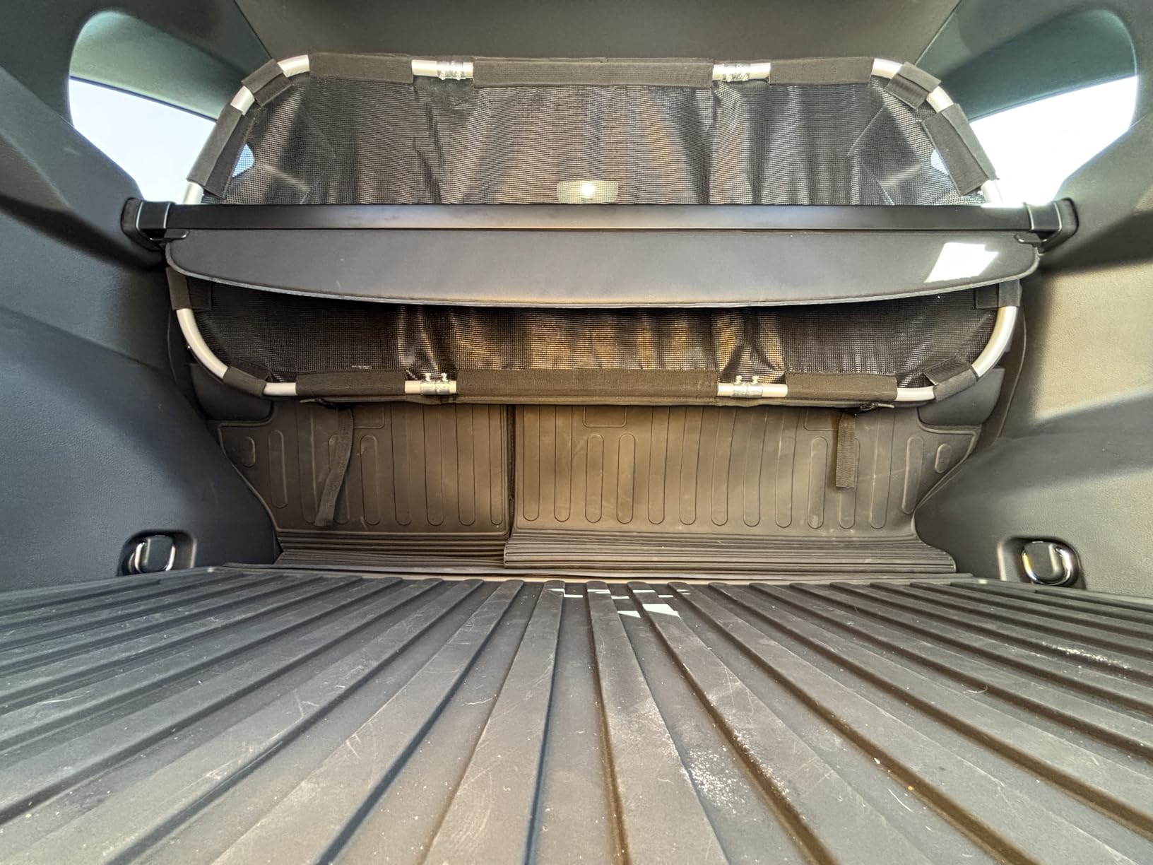 Bushwhacker Cargo Area Dog Barrier for CUV & Mid-Sized SUV 46