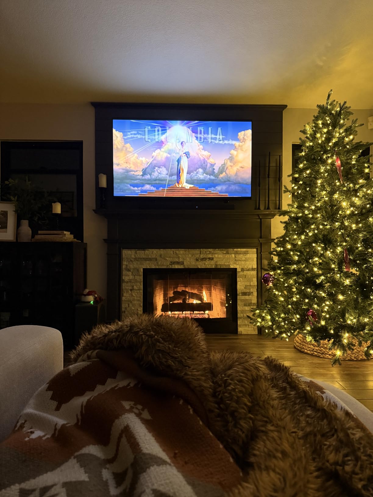 Real Fyre 24-Inch Live Oak Vented Gas Log Set, Natural Gas, Match-Lit with Burner, Grate & Gas Connection Kit, 90,000 BTU customer photo 1
