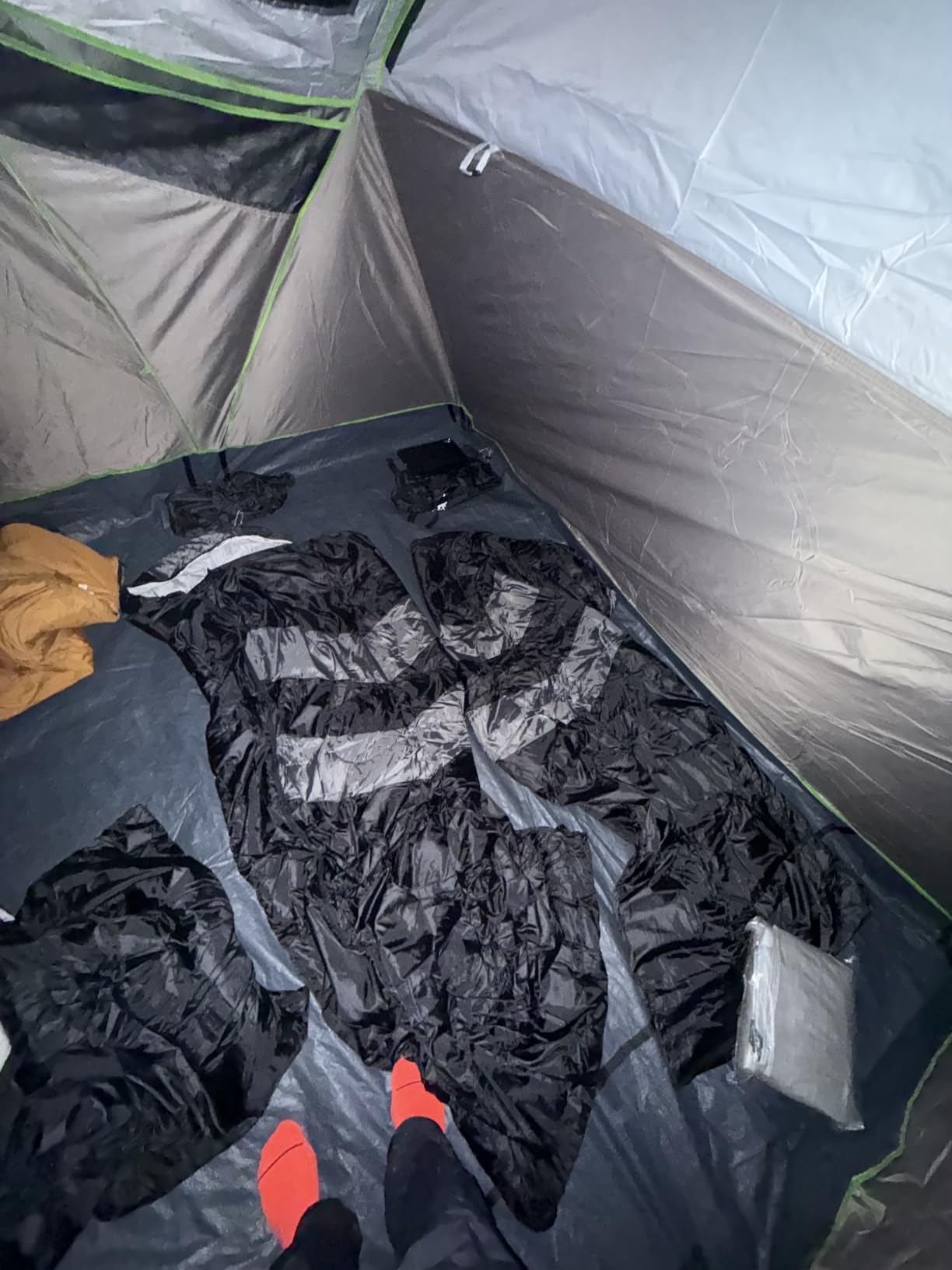 MalloMe Sleeping Bags for Adults Cold Weather & Warm - Backpacking Camping Sleeping Bag for Kids, Girls, Boys - Lightweight Camping Essentials Gear Accessories Hiking Sleep Must Haves Single & Double customer photo 2
