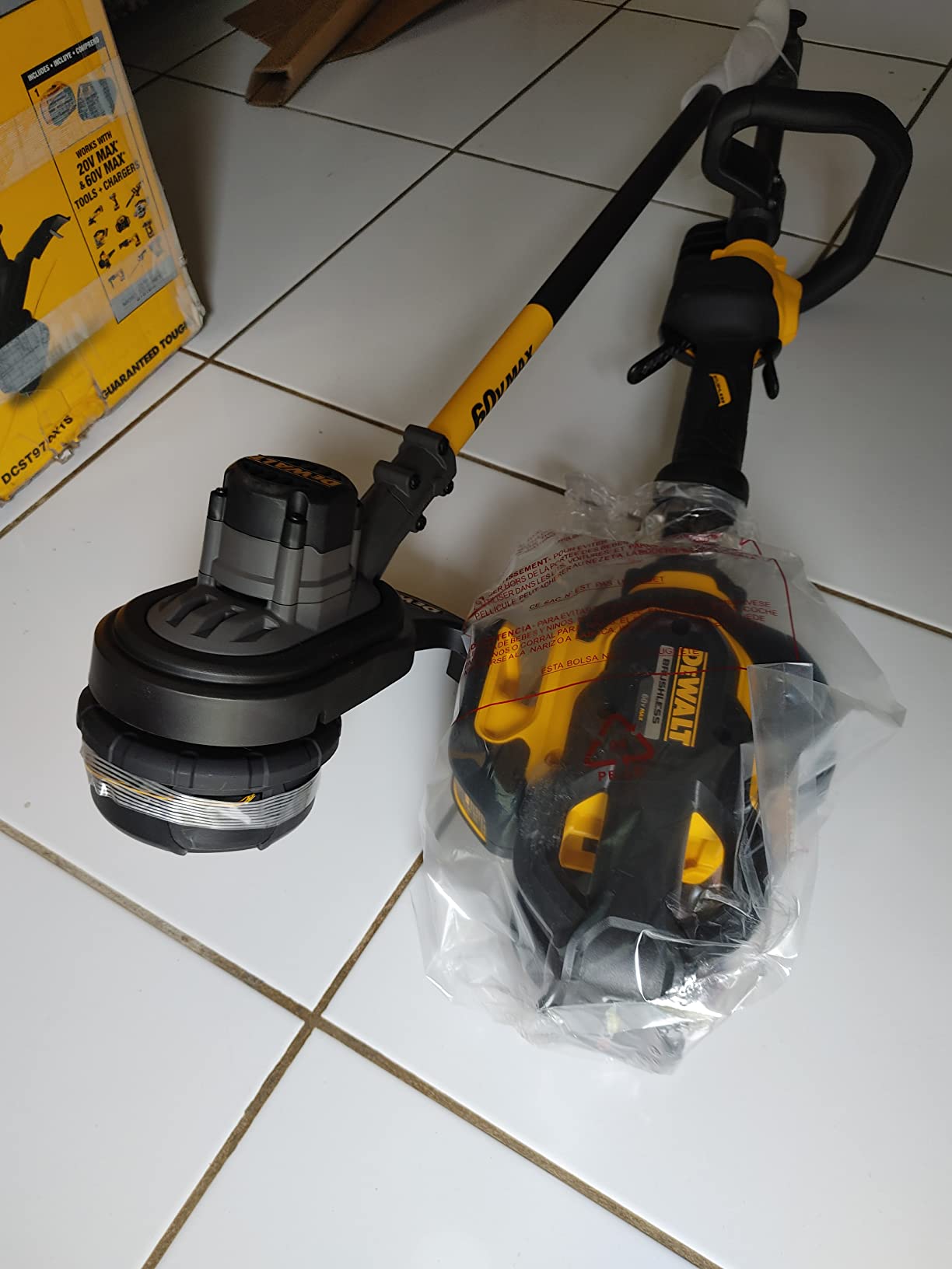 DEWALT DCST970B FLEXVOLT 60V MAX Cordless String Trimmer, Tool Only customer photo 1