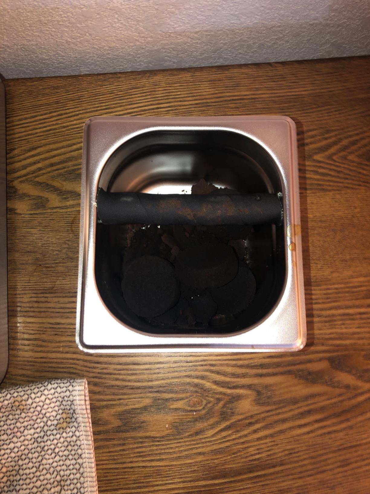 Coffee Knock Box Stainless Steel, 6.9 Inch Espresso Knock Box for Espresso Coffee Grounds, 1.5L Large Capacity Built-In Knock Box with Rubber Knock Bar for Home Barista & Coffee Bar customer photo 2