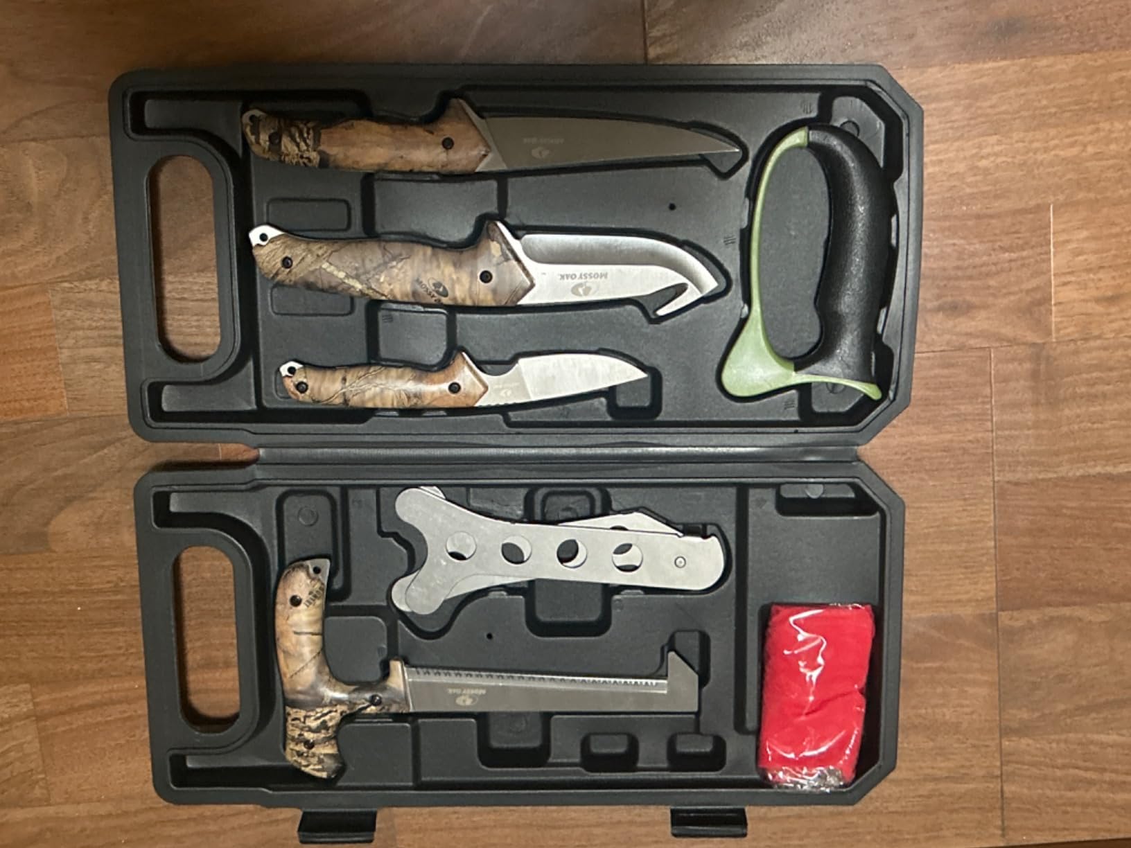 Mossy Oak Field Dressing Kit Hunting Deer Knife Set (8-Piece) customer photo 1