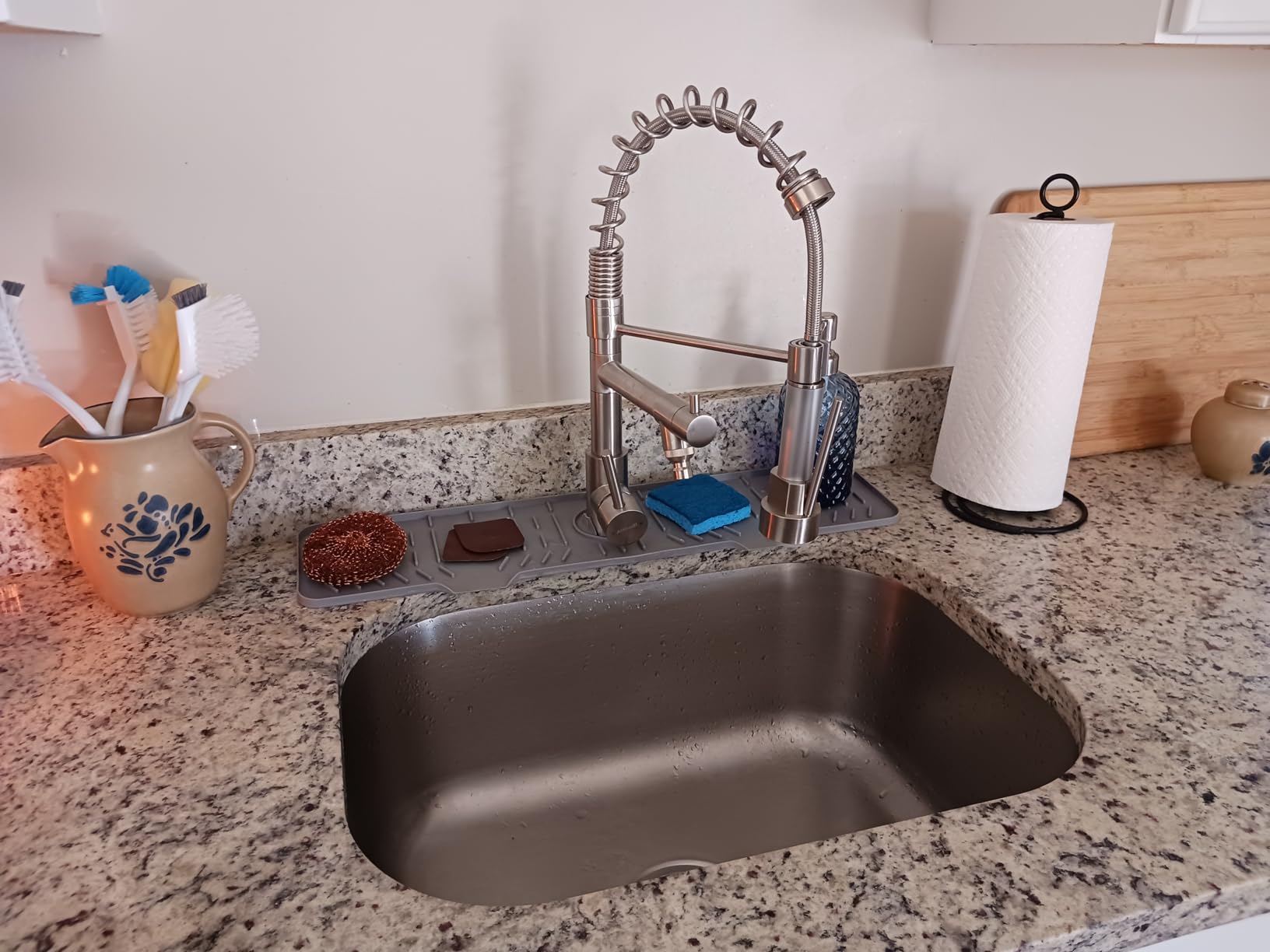 AIMADI Contemporary Kitchen Sink Faucet,Brushed Nickel Stainless Steel customer photo 2