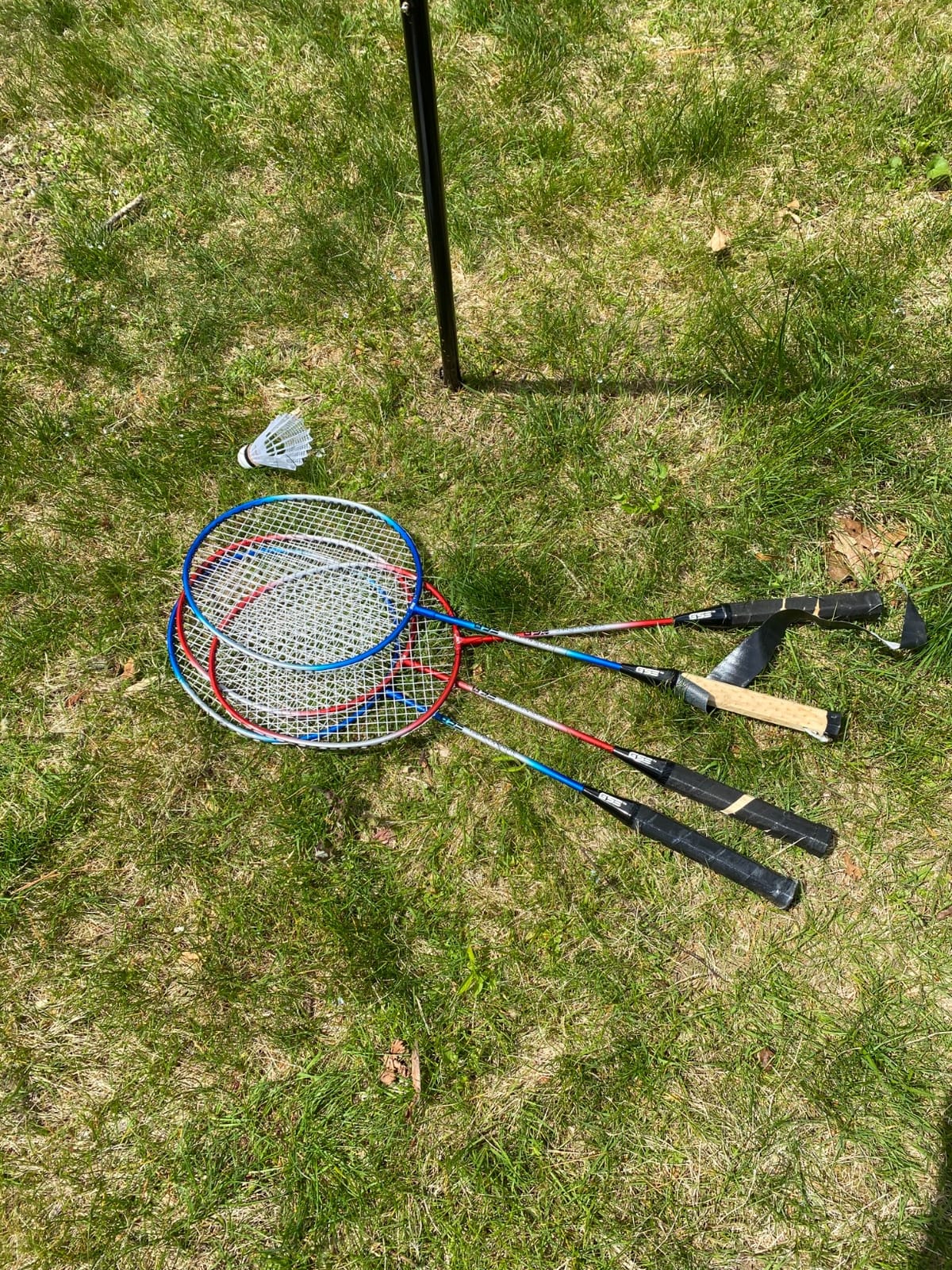 GSE Badminton Complete Set with Net, 4 Rackets 3 Shuttlecocks & Carry Bag | Easy Assembly Net Set, 2' H x 20' L Nylon Net, Stable Stakes, Outdoor Yard Lawn Game Set for Backyard, Park, Beach and Lawn customer photo 1
