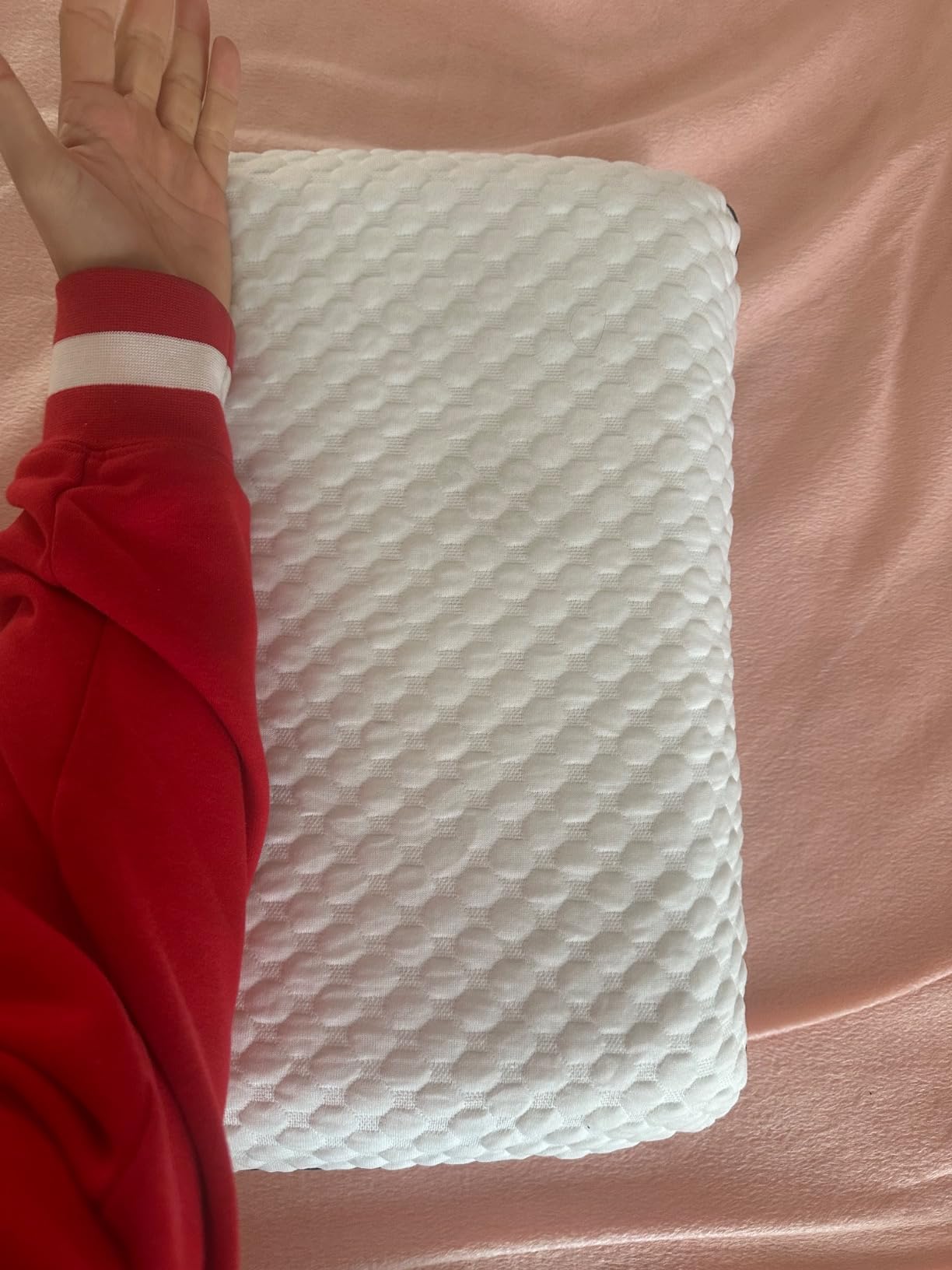 Weekender Cooling Gel Memory Foam Pillow for Sleeping – Queen Size, Ventilated Cooling Pillow for Side & Back Sleepers, Neck & Shoulder Support, Medium Firm, Washable Cover customer photo 2