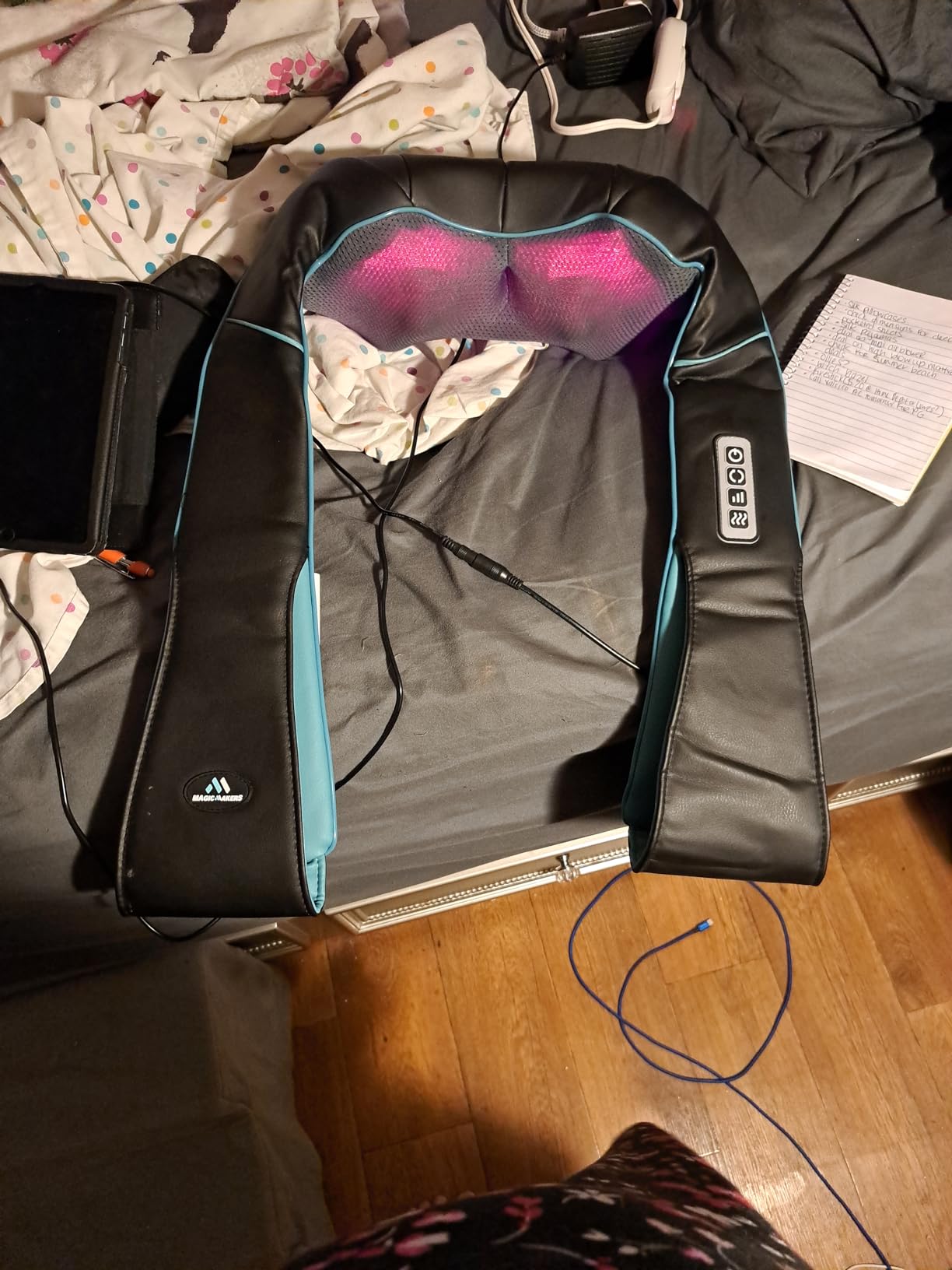 MagicMakers Shiatsu Neck Massager with Heat for Pain Relief Deep Tissue customer photo 1
