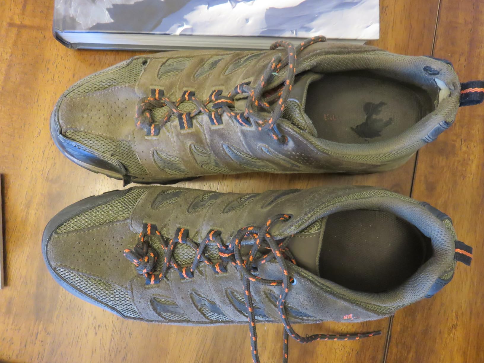 Columbia Men’s Crestwood Hiking Boots customer photo 1