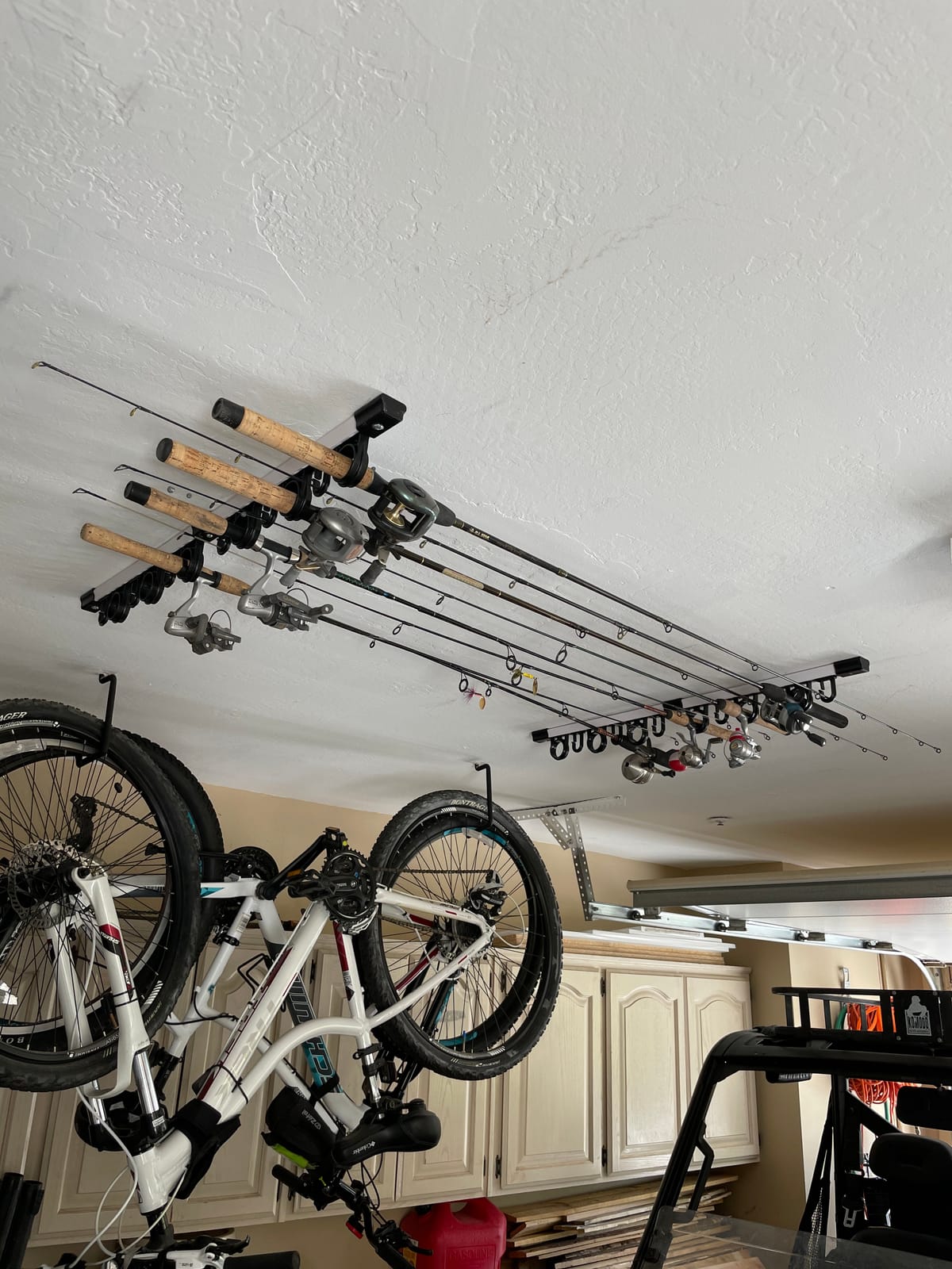 Rush Creek Creations 6 Rod Fishing Pole Holder for Garage Organization & Wall Storage, Vertical/Horizontal Rack 1 Pack, White and Black customer photo 1