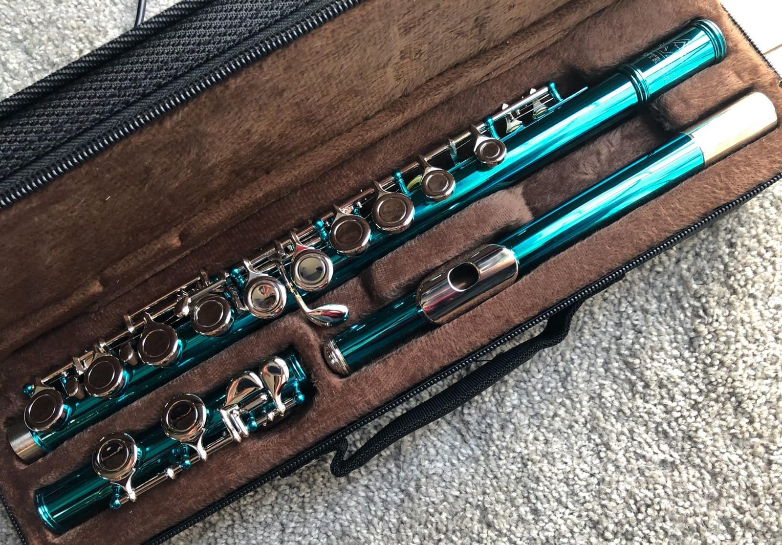 EastRock Closed Hole Flutes C 16 Key for Beginner, Kids, Student Silver Nickel Flute with Case Stand and Cleaning kit customer photo 2