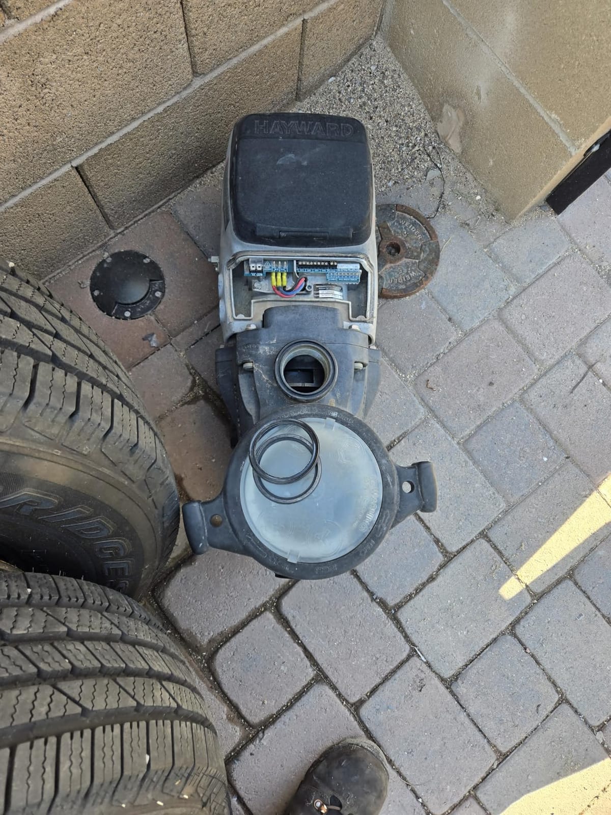 Hayward TriStar VS Variable Speed Pool Pump for In-Ground Pools, 2.7 HP customer photo 2