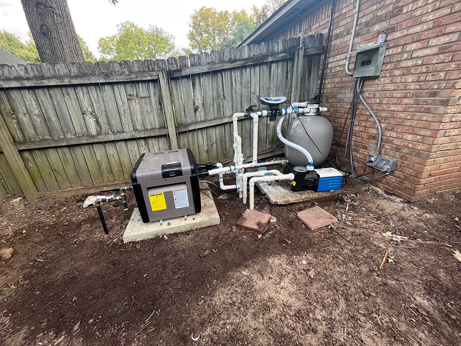 Hayward H-Series Natural Gas Pool Heater for Inground Pools 250,000 BTU customer photo 1