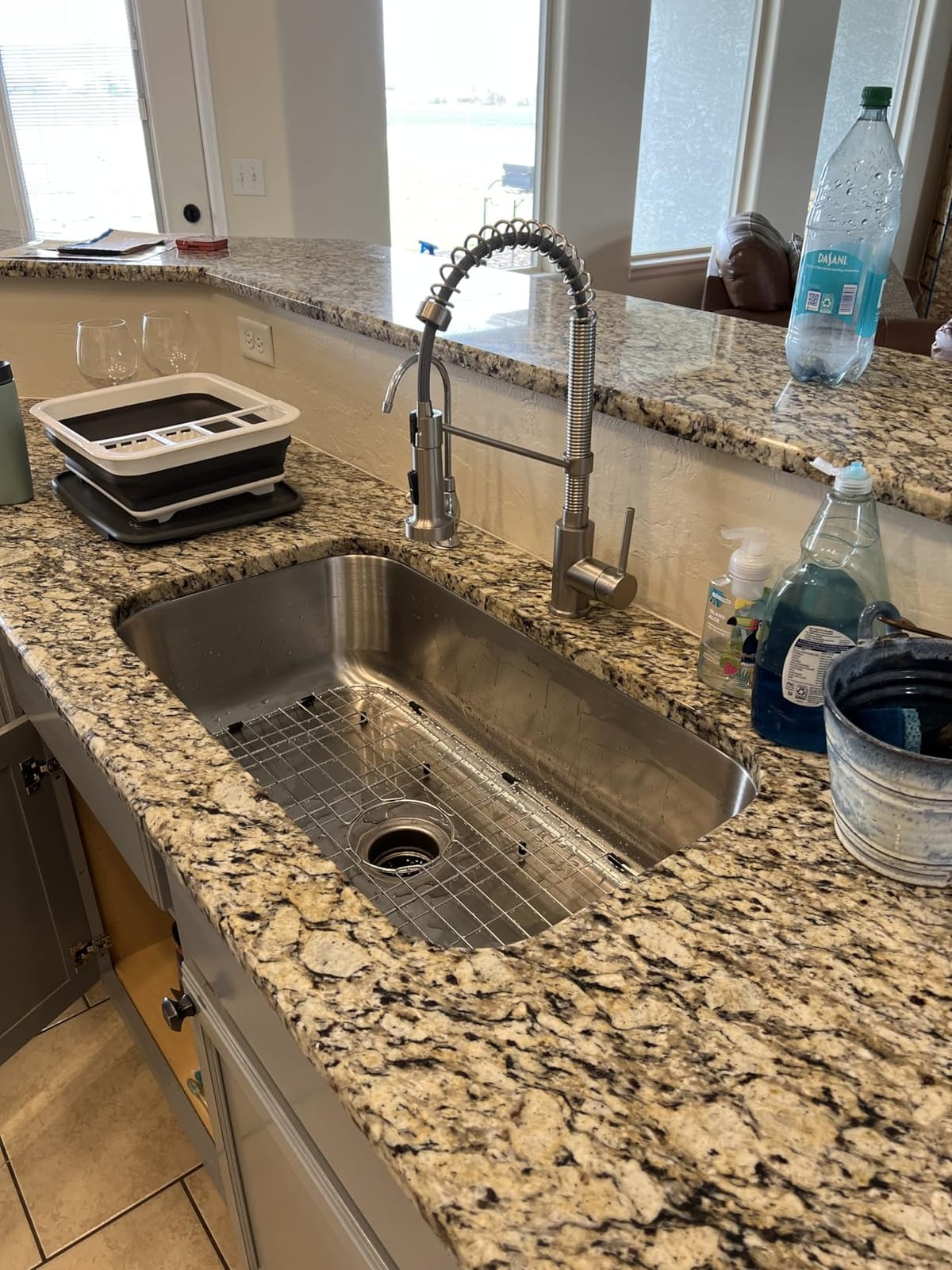 KRAUS Stainless Steel Matte Black Pull Down Faucet KPF-1610SFSMB | Two-tone split finish, heavy-duty metal body, ceramic cartridge, durable nylon water lines, ADA-compliant handle customer photo 2