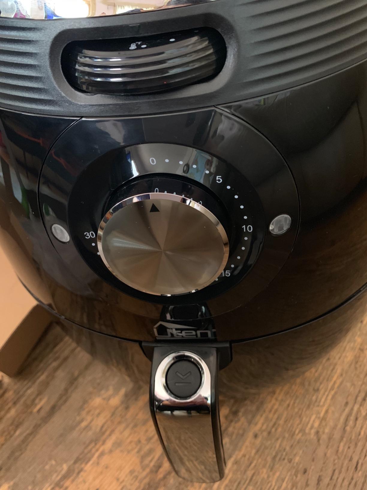 Air Fryer 5.8QT/5.5L, Uten 1700W AirFryer High-Power Electric Hot Temperature Control & Timer Knob, Non Stick Fry Basket, Dishwasher Safe, Apply to Party, Afternoon Tea, Black customer photo 2