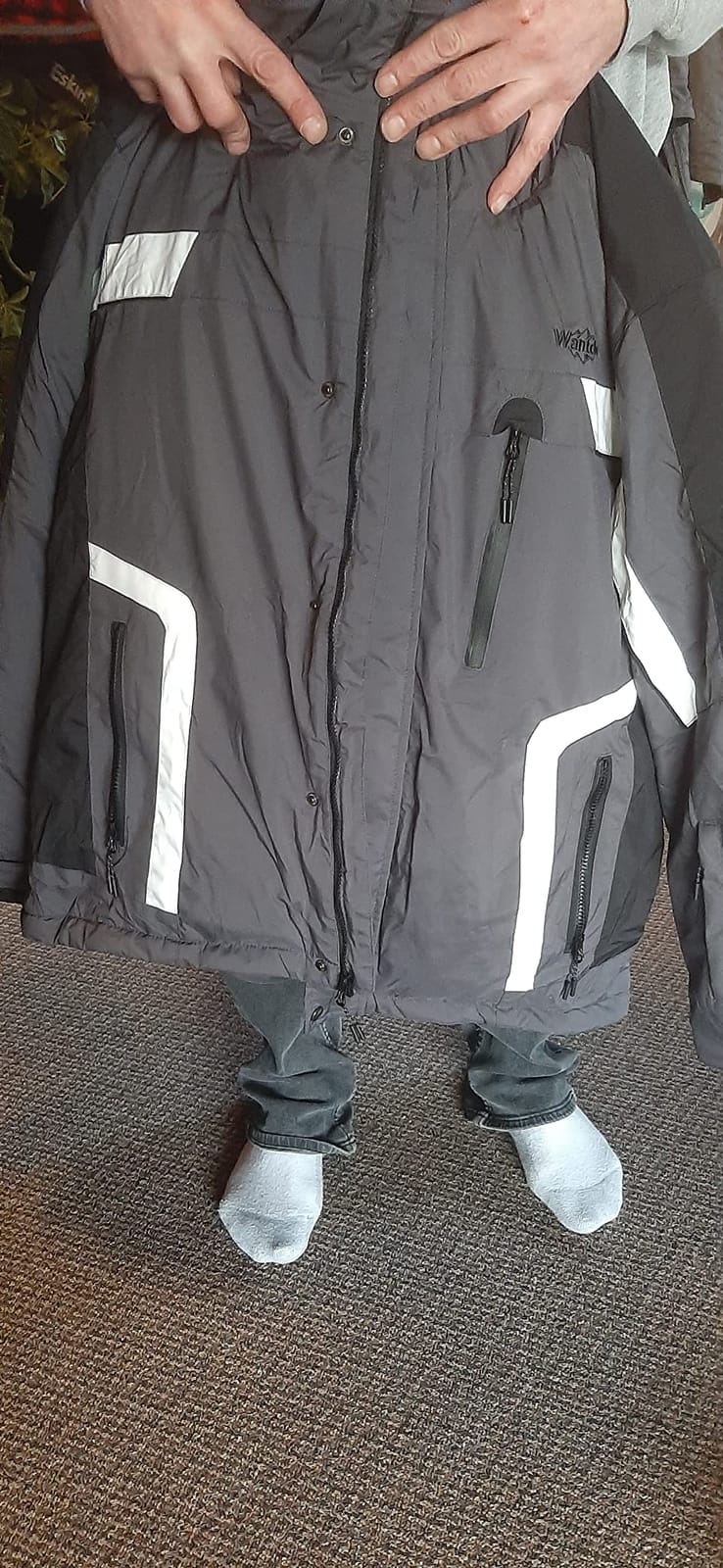 Wantdo Men's Mountain Waterproof Ski Jacket Warm Winter Snowboarding Jacket Snow Rain Coat customer photo 2