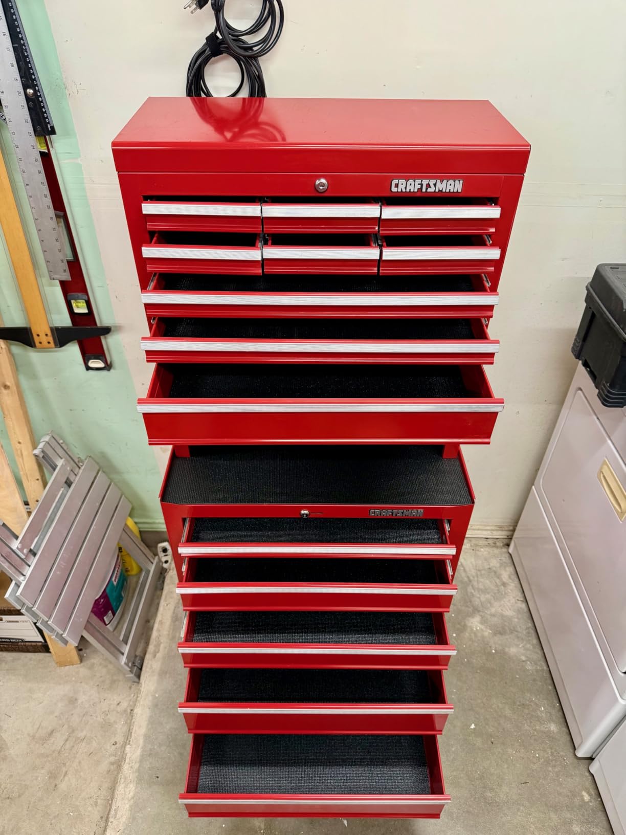 Precision Defined Toolbox Liner Non-Slip Tool Drawer Liner 16ft x 16