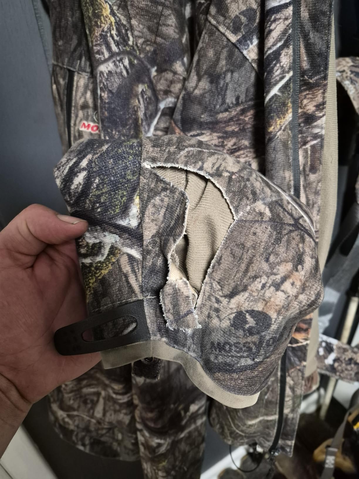 SCENTBLOCKER Men's Insulated Drencher Breathable Waterproof Camo Hunting Jacket customer photo 2