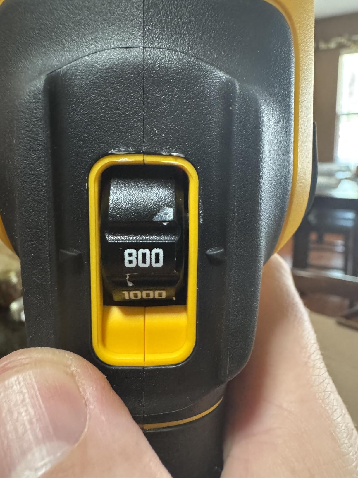 DEWALT 20V MAX* XR Cordless Polisher, Rotary, Variable Speed, 7-Inch, 180 mm, Tool Only (DCM849B) | Brushless motor, Variable-speed trigger and dial, 800-2200 RPM, Tool only customer photo 2