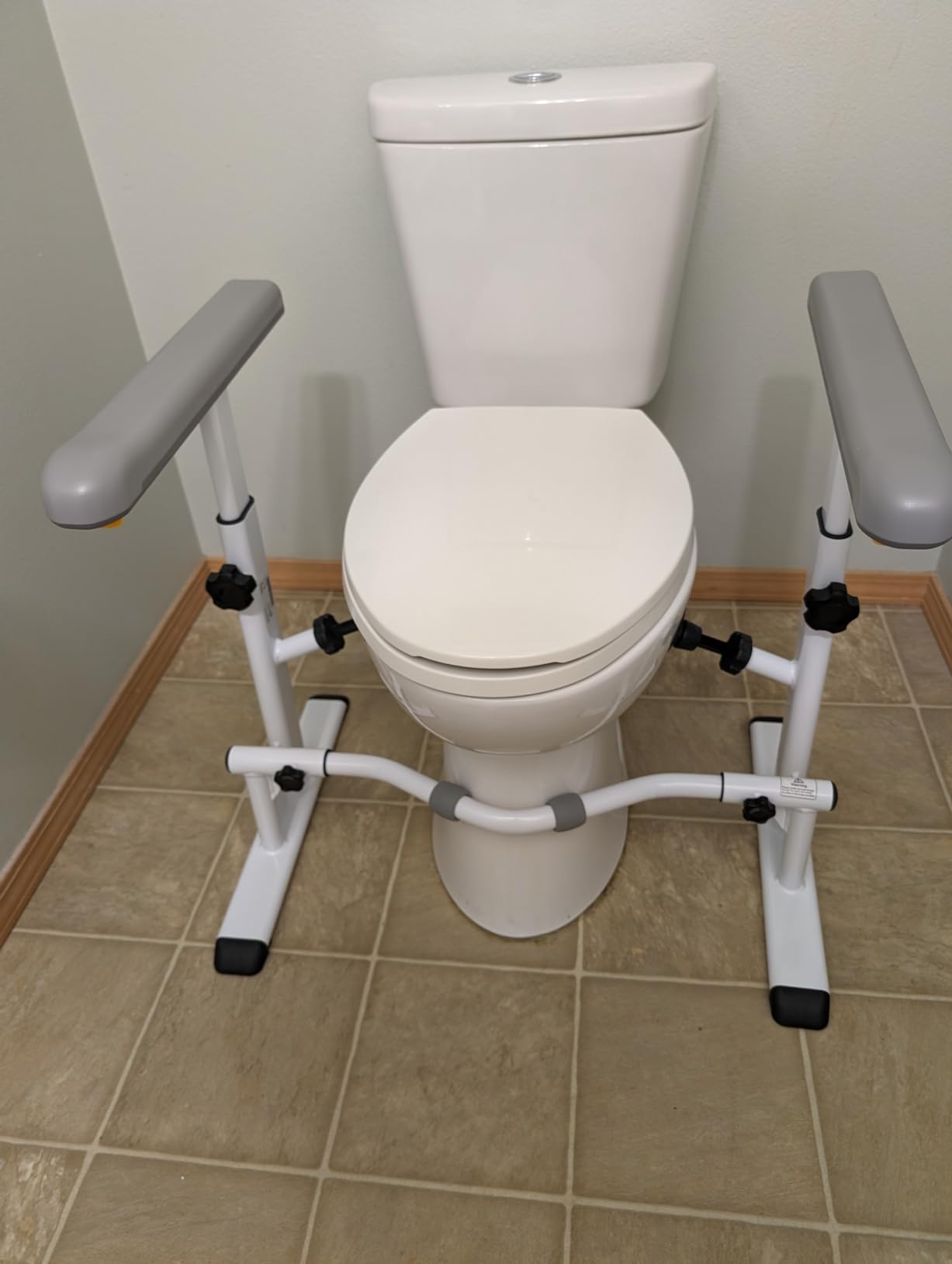 KMINA Toilet Safety Rails for Seniors, Adjustable Frame with Grab Bars customer photo 2