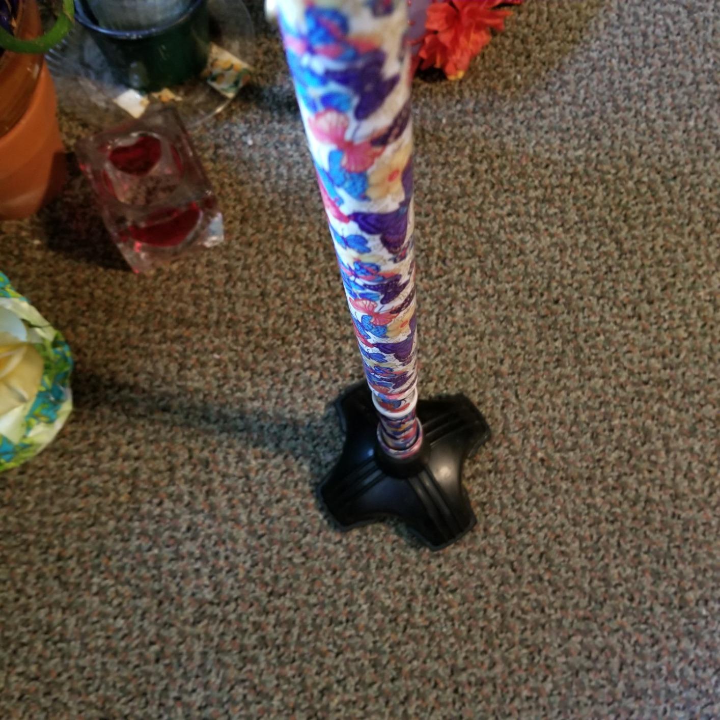 Nova Joy Designer Offset Quad Cane for Seniors - Unisex Adjustable Lightweight Walking Aid with Foam Handle, Wrist Strap and Anti-Rattle Lock - Essential Mobility Support - Proud Peacock customer photo 1