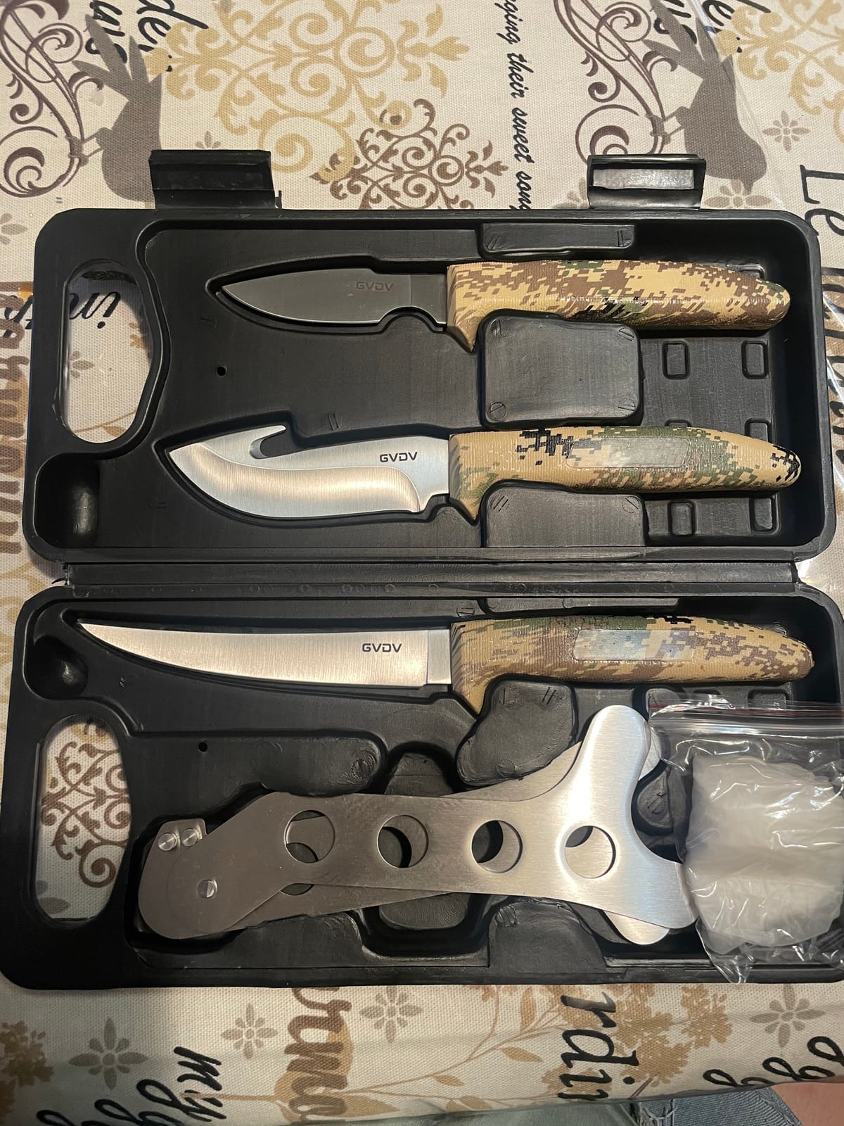 GVDV 6 Piece Hunting Knife Set, Field Dressing Game Processing Kit for Men customer photo 2