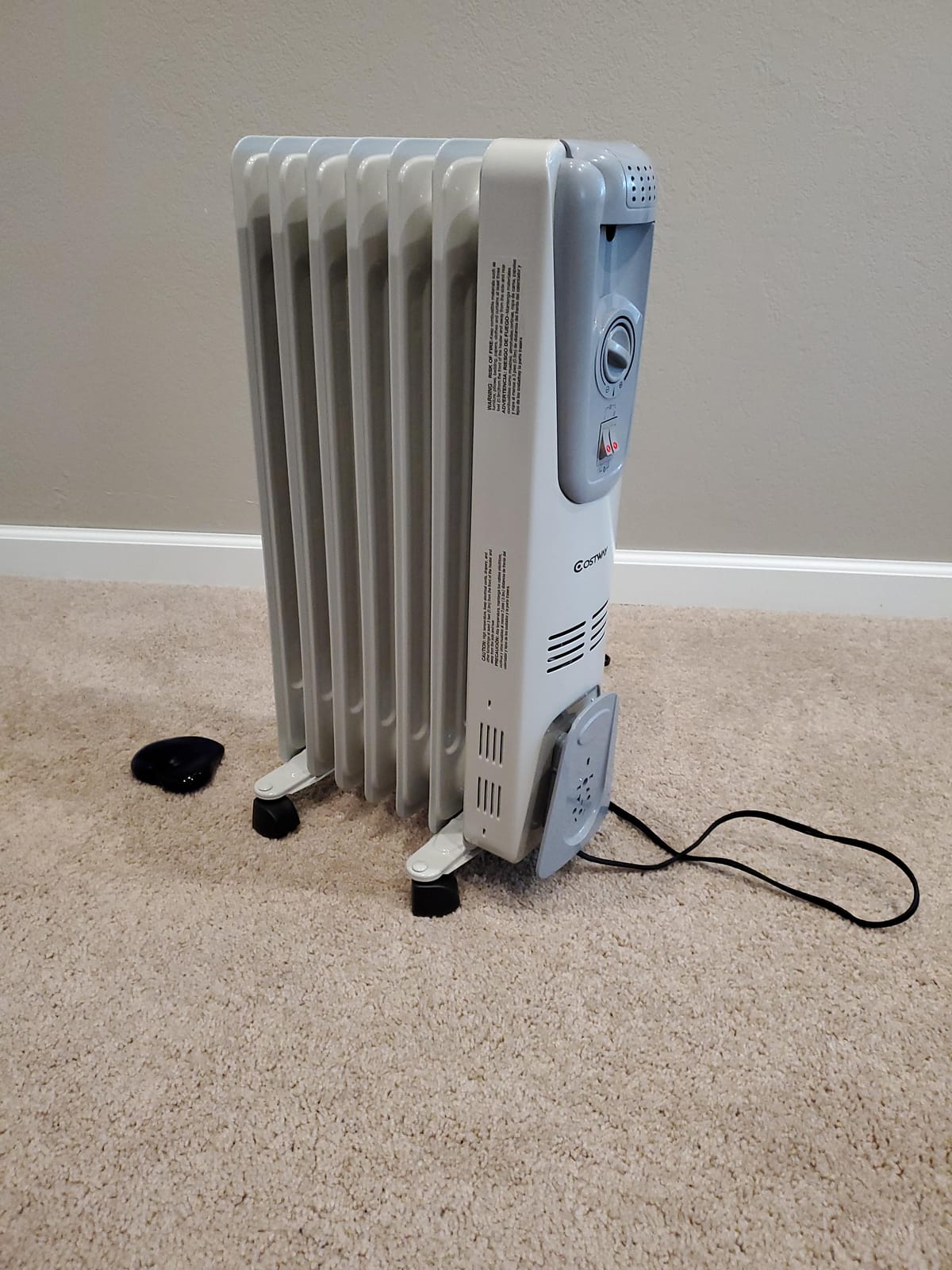 COSTWAY Oil Filled Radiator Heater, 1500W Portable Space Heater with Adjustable Thermostat, 3 Heat Settings, Overheat and Tip-Over Protection, Electric Oil Heater for Indoor Use, Bedroom, Office customer photo 2