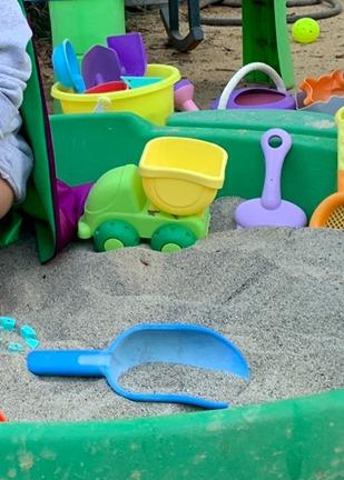 TOY Life Beach Sand Toy Set with Dump Truck & Bucket, Ages 3-5 customer photo 2