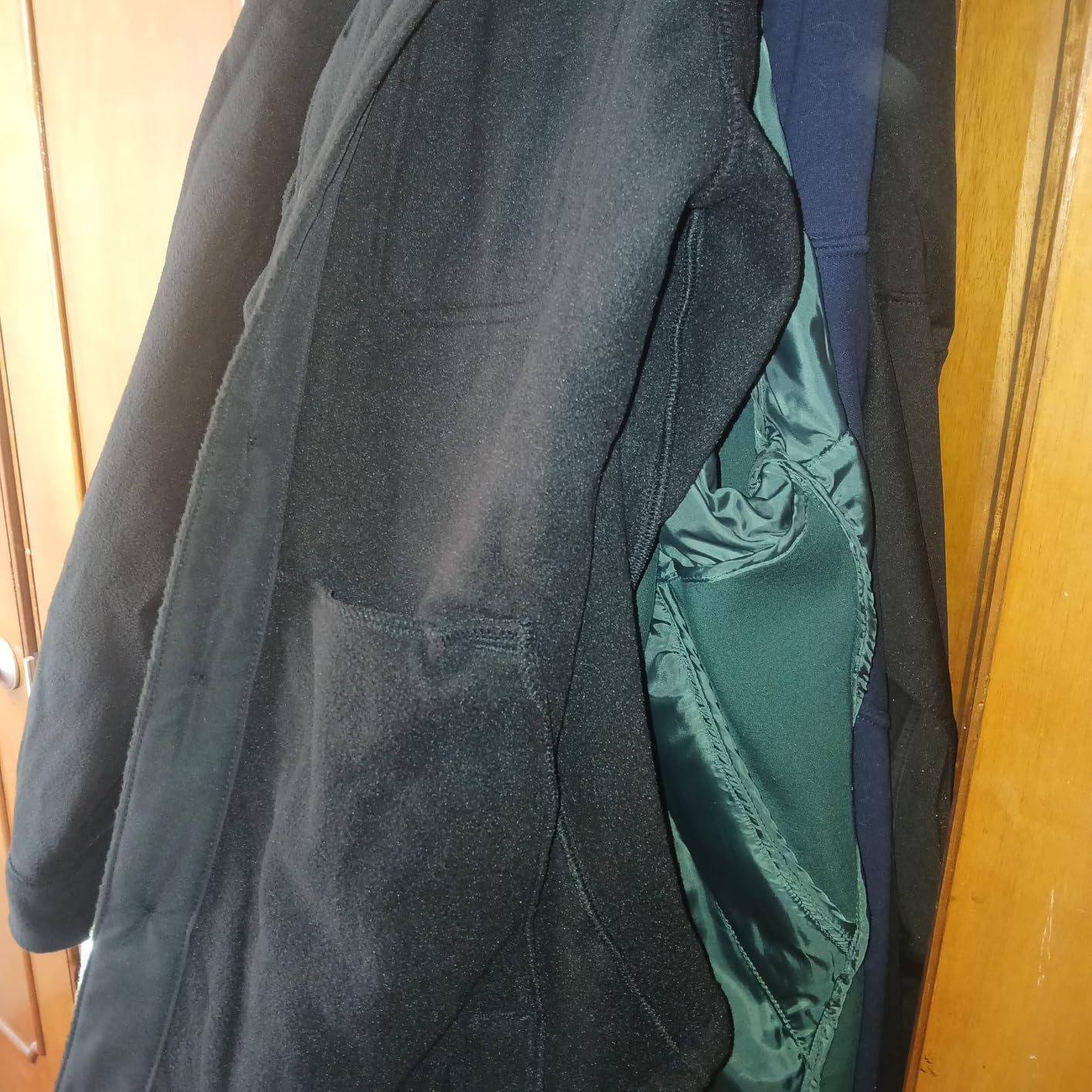 Amazon Essentials Men's Long-Sleeve Polar Fleece Shirt Jacket for Winter, Jackets customer photo 2
