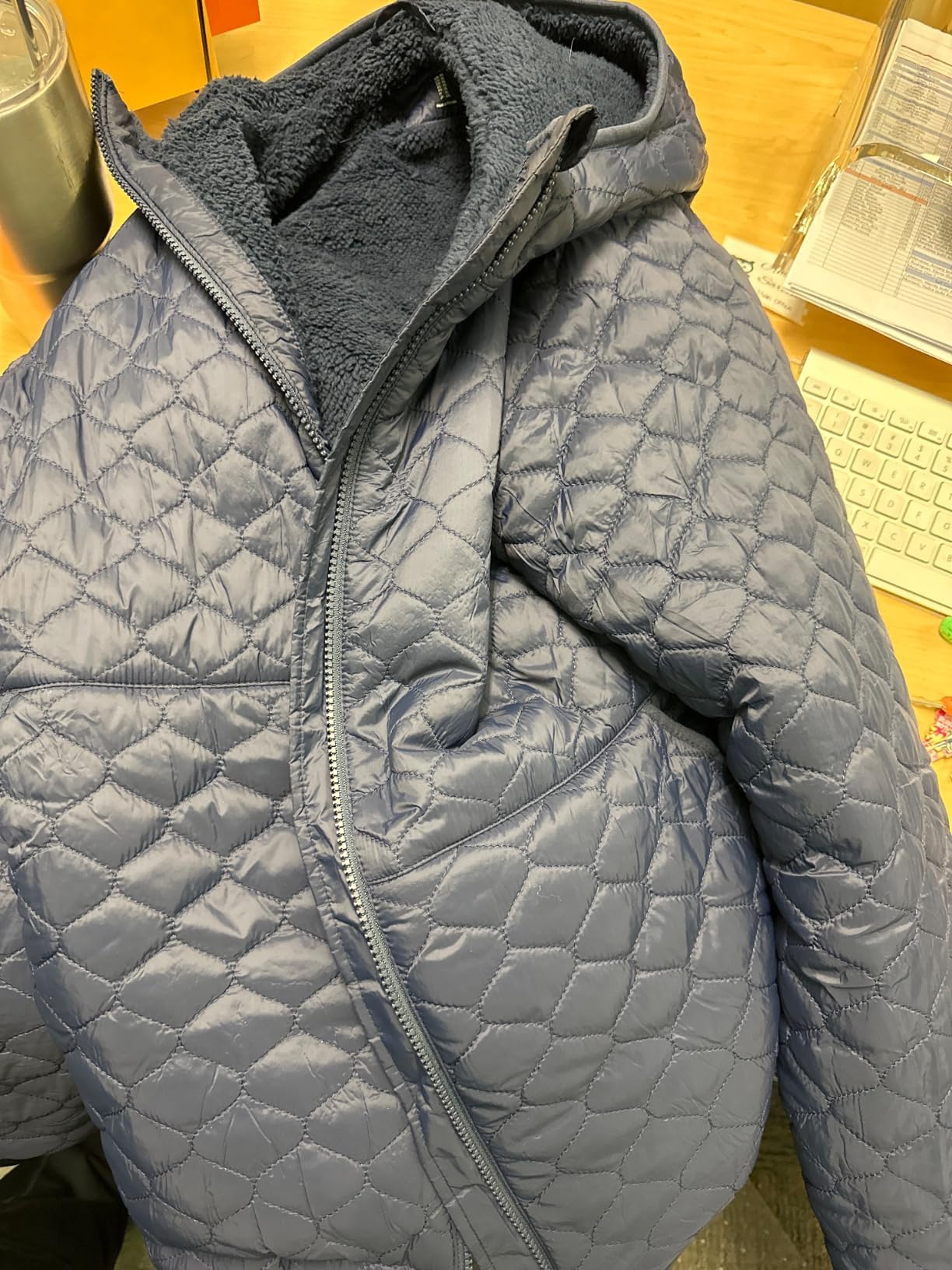 Amazon Essentials womens Lightweight Quilted Full-Zip Water-Resistant Sherpa-Lined Hooded Puffer Jacket customer photo 2