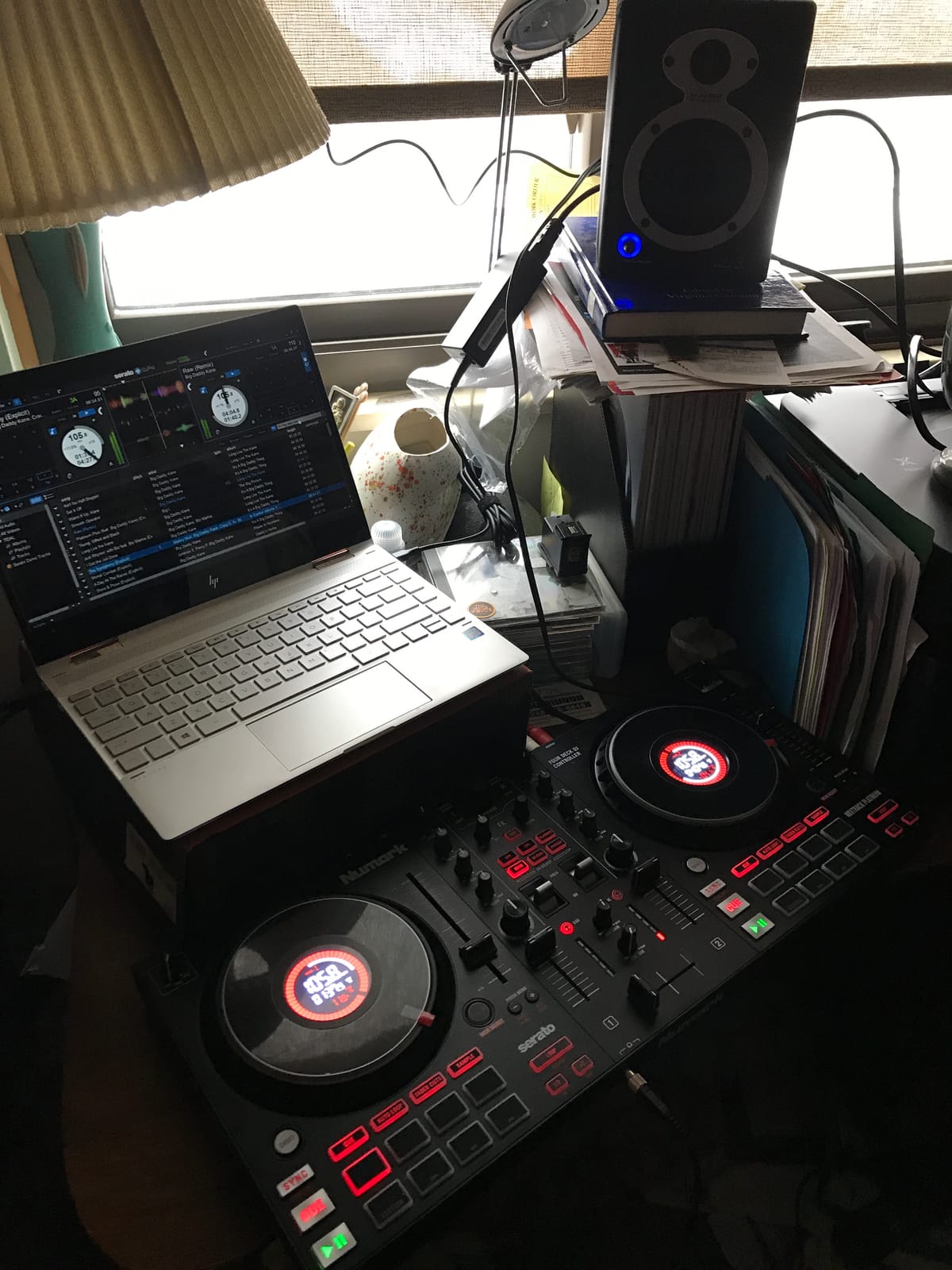 Numark Mixtrack Platinum FX DJ Controller customer photo 2