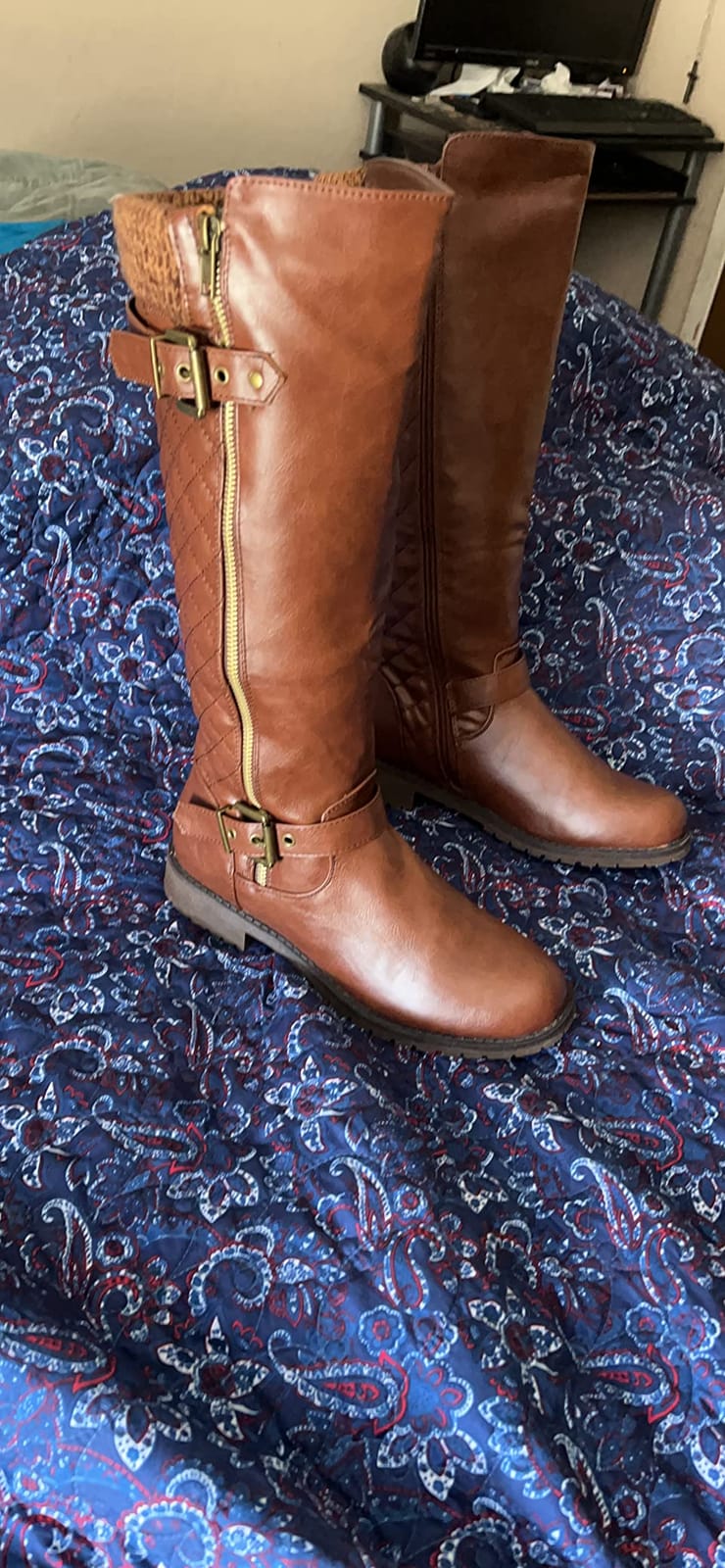 Jeossy Women's Knee High Riding Boots, Round Toe with Low Block Heel customer photo 2