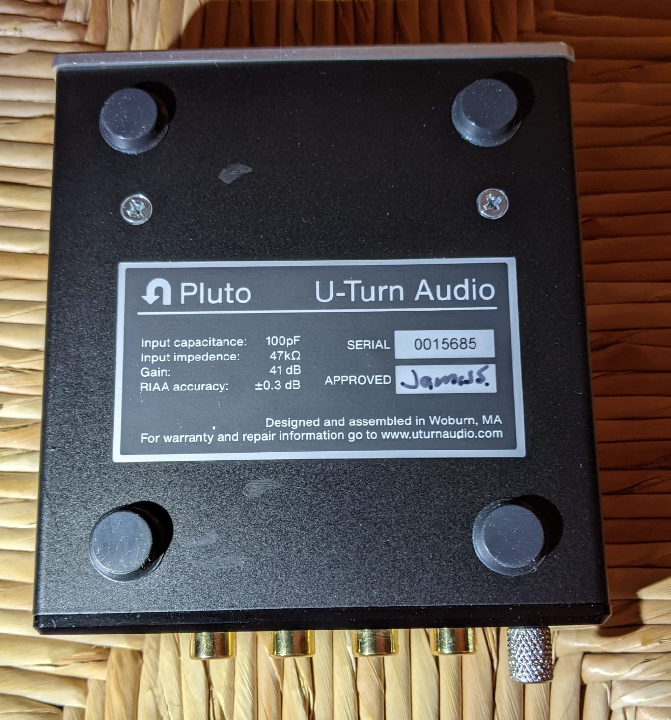 U-Turn Audio – Pluto 2 Phono Preamp (Black Aluminum) customer photo 2