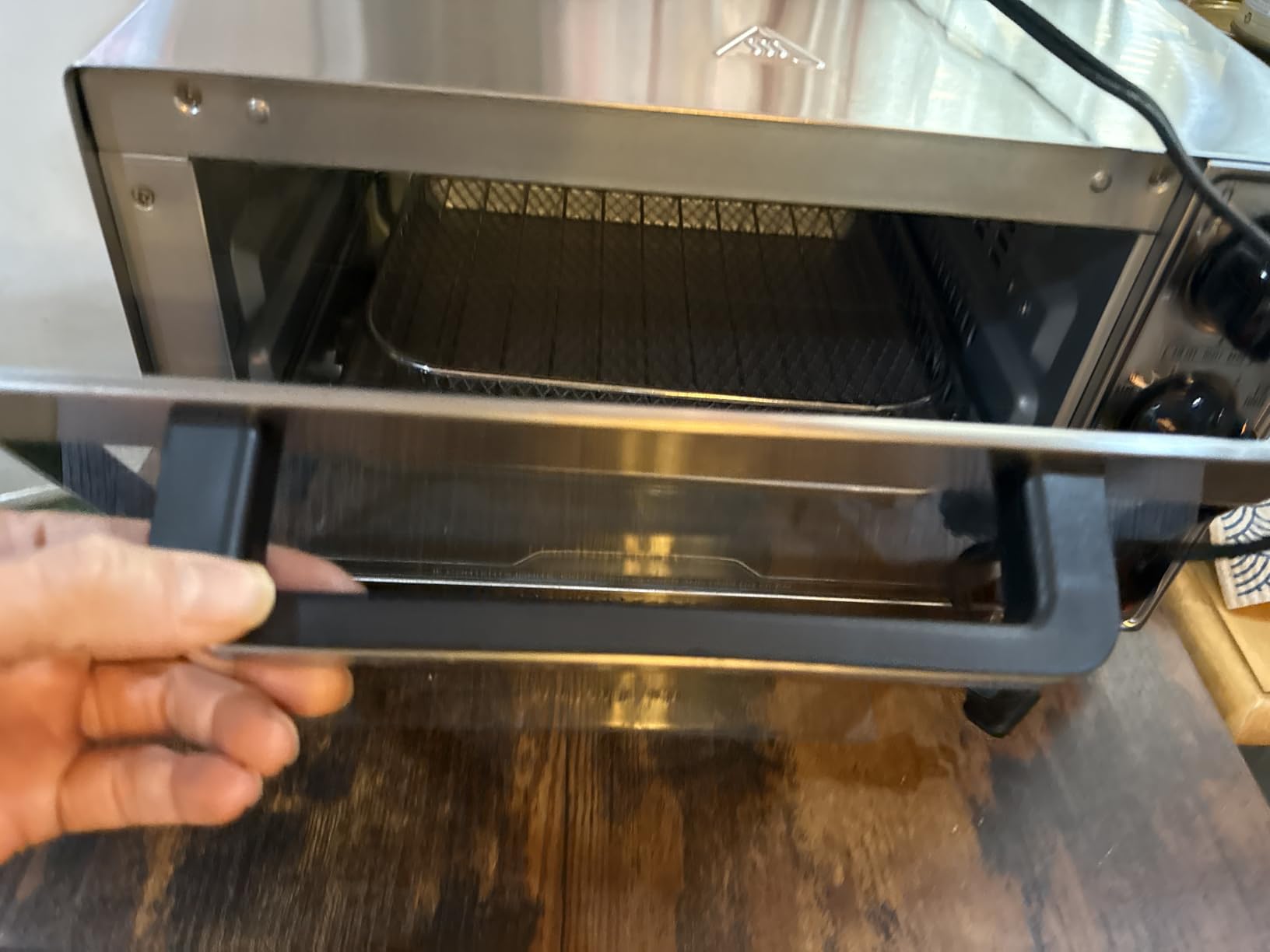 Hamilton Beach 4 Slice Countertop Air Fryer Toaster Oven Combo customer photo 1