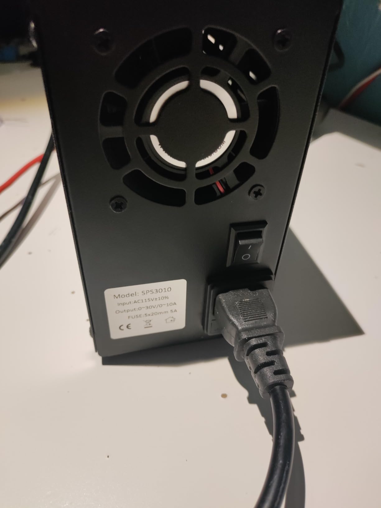 DC Power Supply Variable, 30V 10A Adjustable Switching Regulated DC Bench Power Supply with Intelligent Charging Mode, 18W USB Interface, Precision Encoder Knob (Black) customer photo 2
