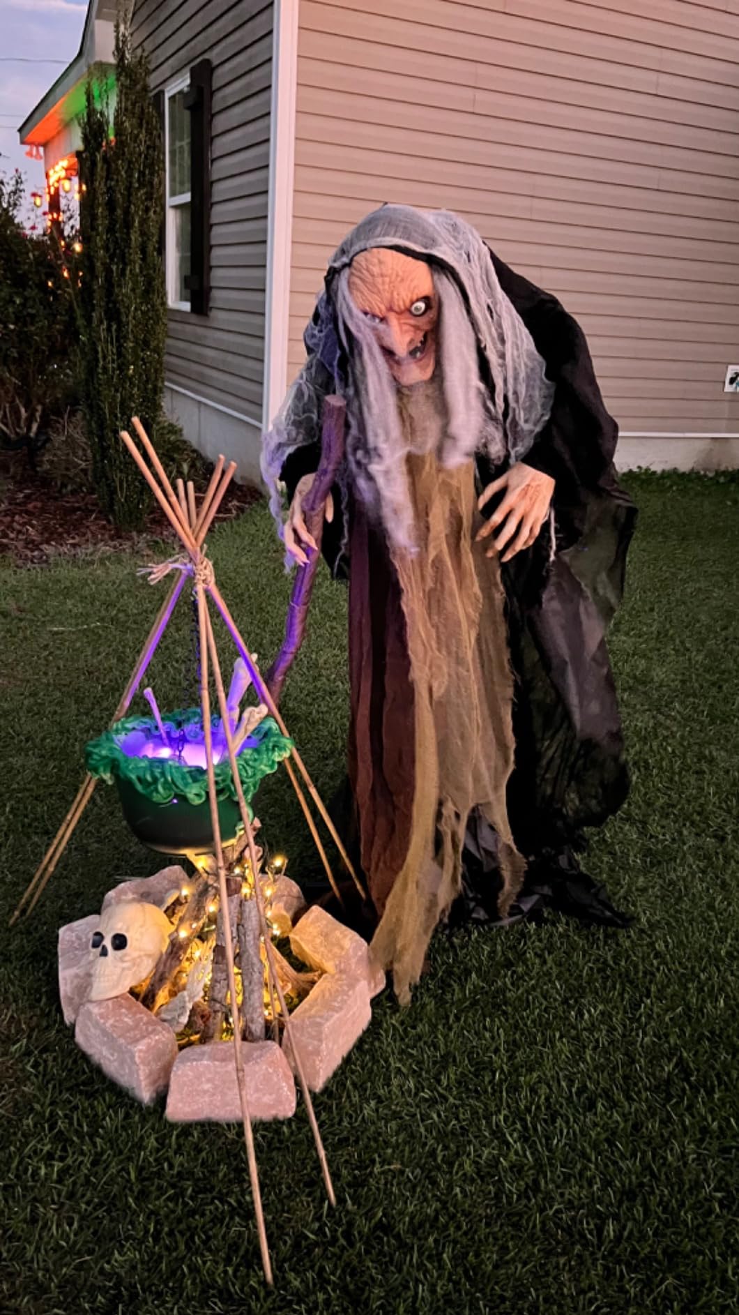 Haunted Hill Farm Life-Size Scary Poseable Talking Witch, Halloween Animatronic with Touch Activated Lights and Sound, Battery Operated Indoor or Covered Outdoor Halloween Decorations, Halloween Prop | Life-Size 5.3-Ft Poseable Talking Witch Animatronic, Touch Lights and Sound, Battery Operated, Indoor or Outdoor Decor customer photo 1