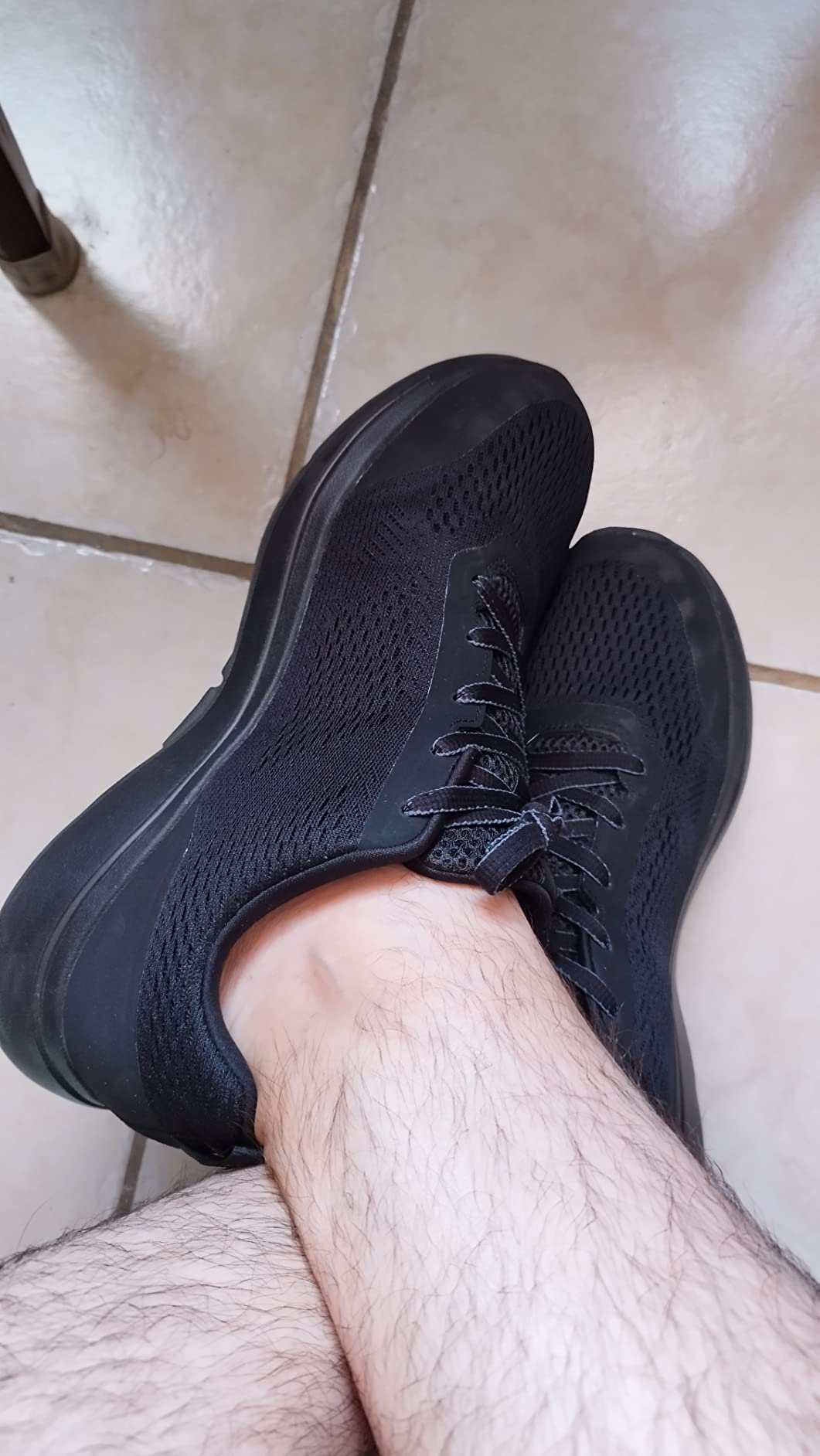 Skechers Men's Go Walk Arch Fit Mesh Lace-Up customer photo 2
