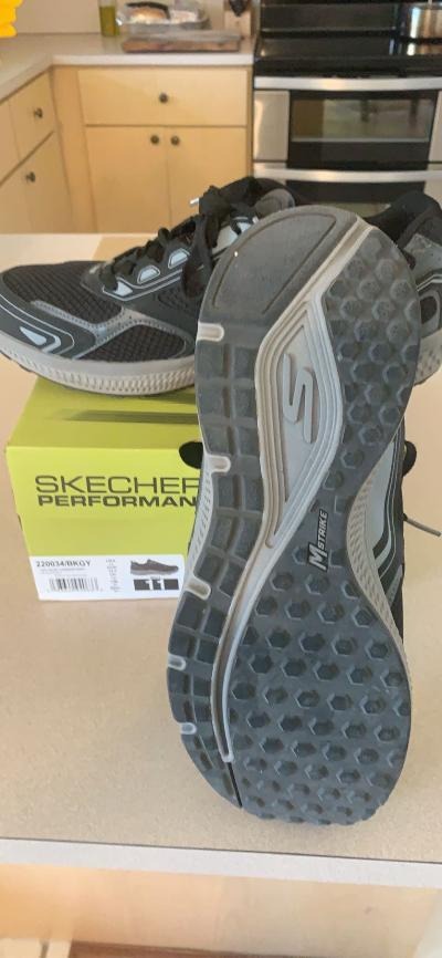 Skechers Men's Go Run Consistent - Athletic Workout Running Walking Shoe Sneaker with Air Cooled Foam customer photo 2