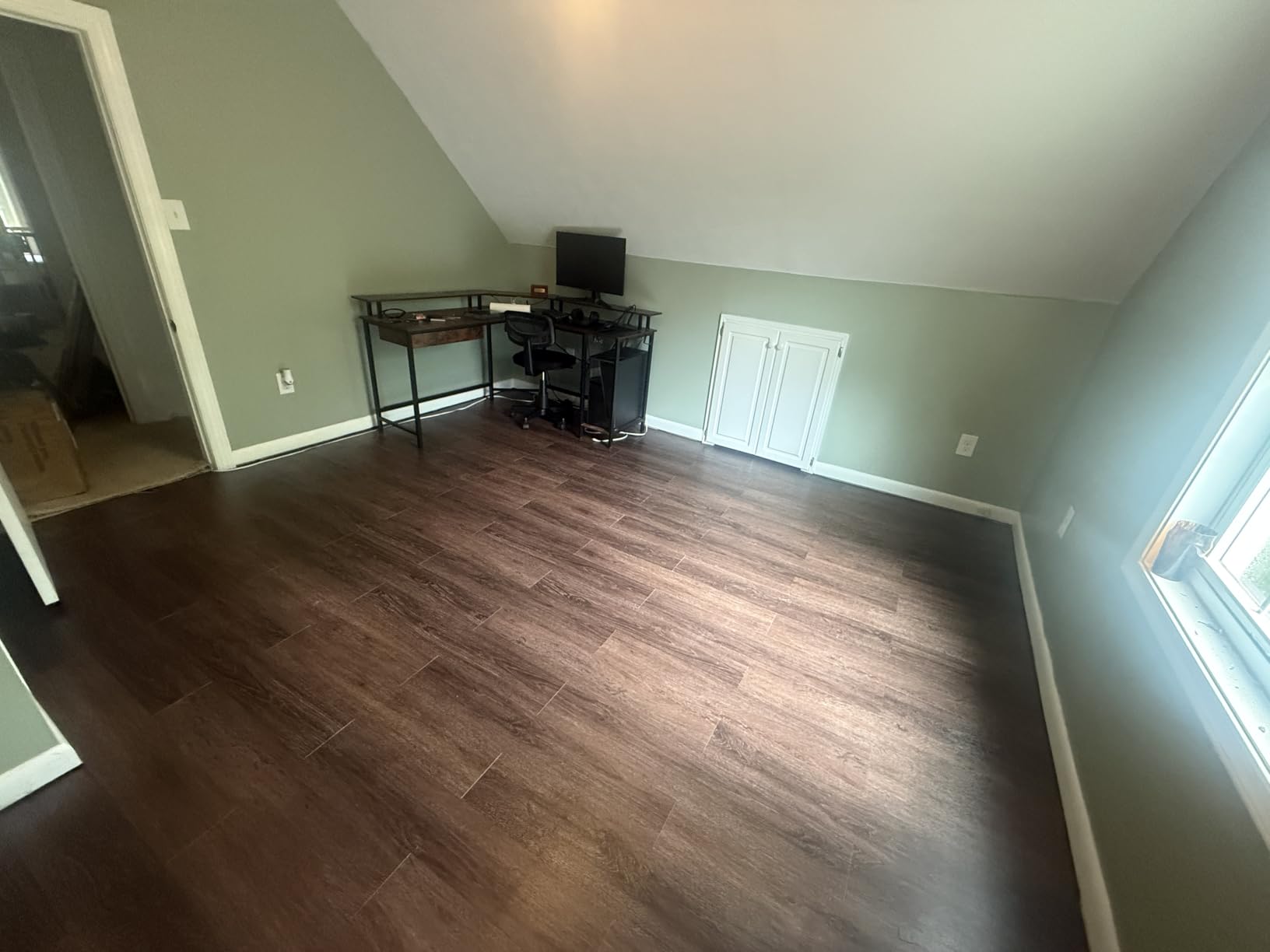 Art3d 36-Pack Wood Texture Peel and Stick Vinyl Flooring Tiles, Deep Gray | 18 & 54 sq.ft Options, Rigid Surface Hard Core, Waterproof, Self-Adhesive, Impact Resistant, Fit Indoor Household Spaces customer photo 2