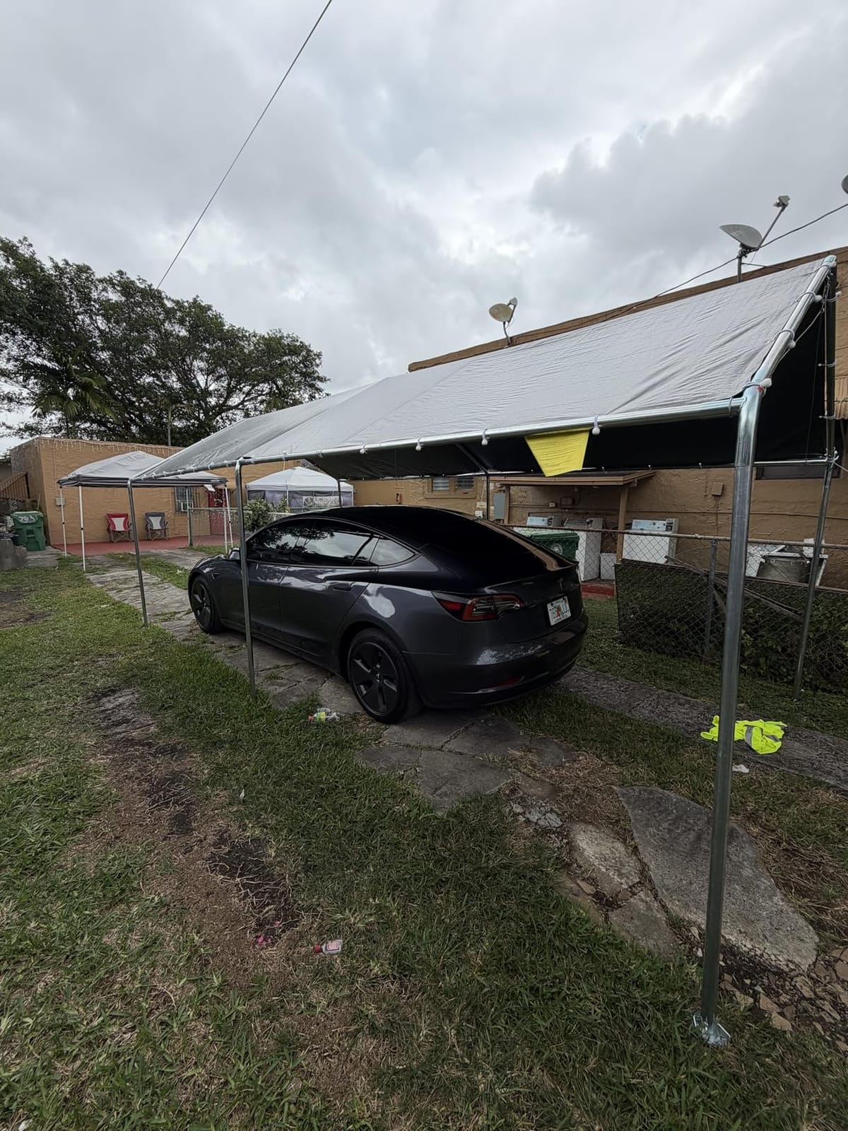 Outsunny 10'x20' Carport Outdoor Heavy Duty Galvanized Car Canopy Gray customer photo 2
