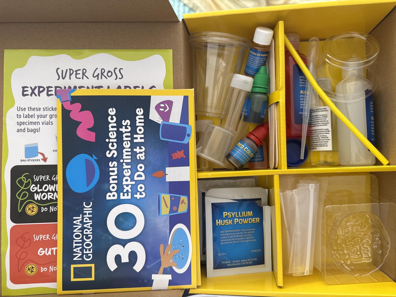 National Geographic Gross Science Kit with 45 Experiments for Kids 8-12 customer photo 2