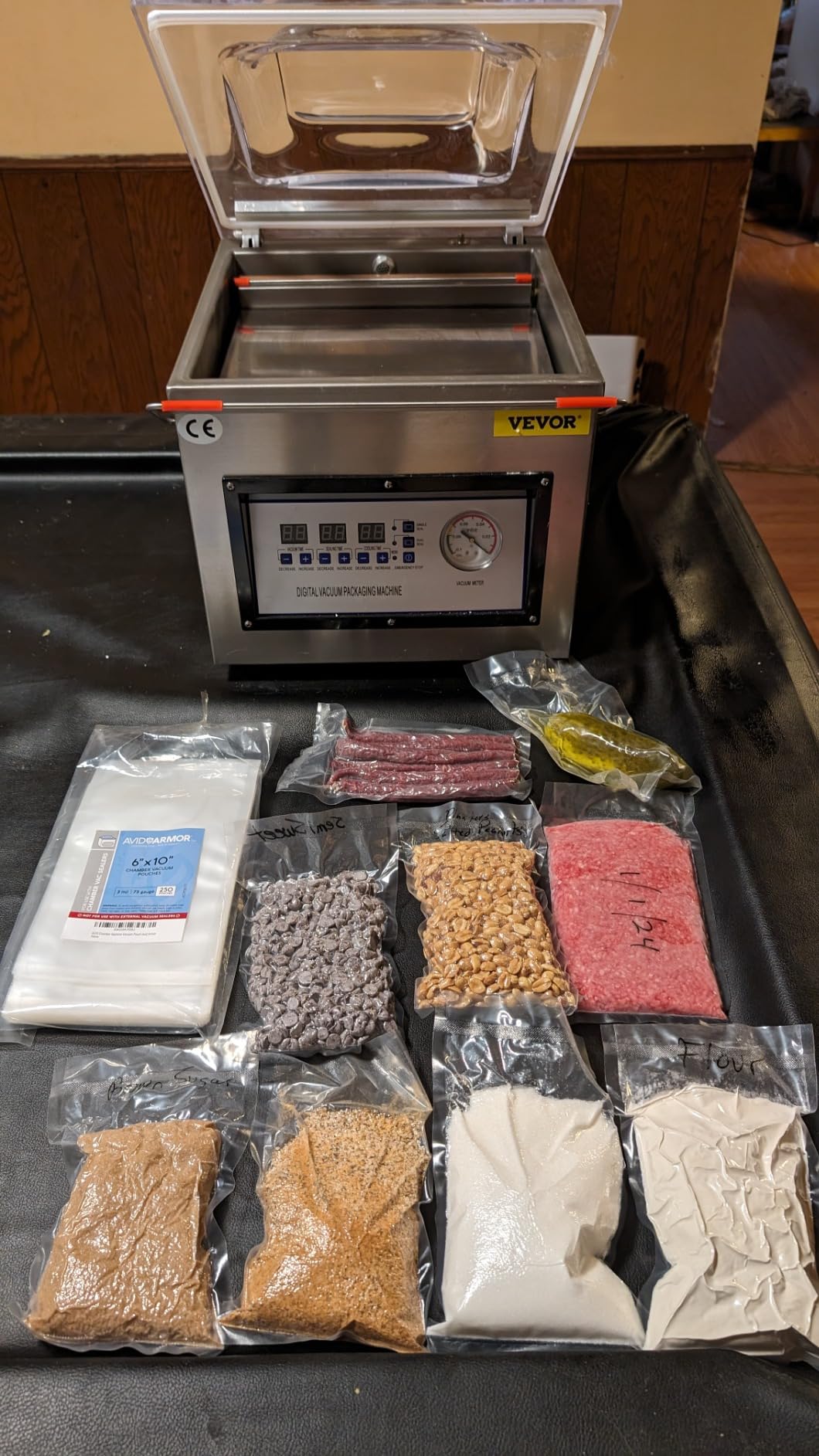 VEVOR Chamber Vacuum Sealer 320W Sealing Power 12.6 Inch Sealing Length customer photo 2