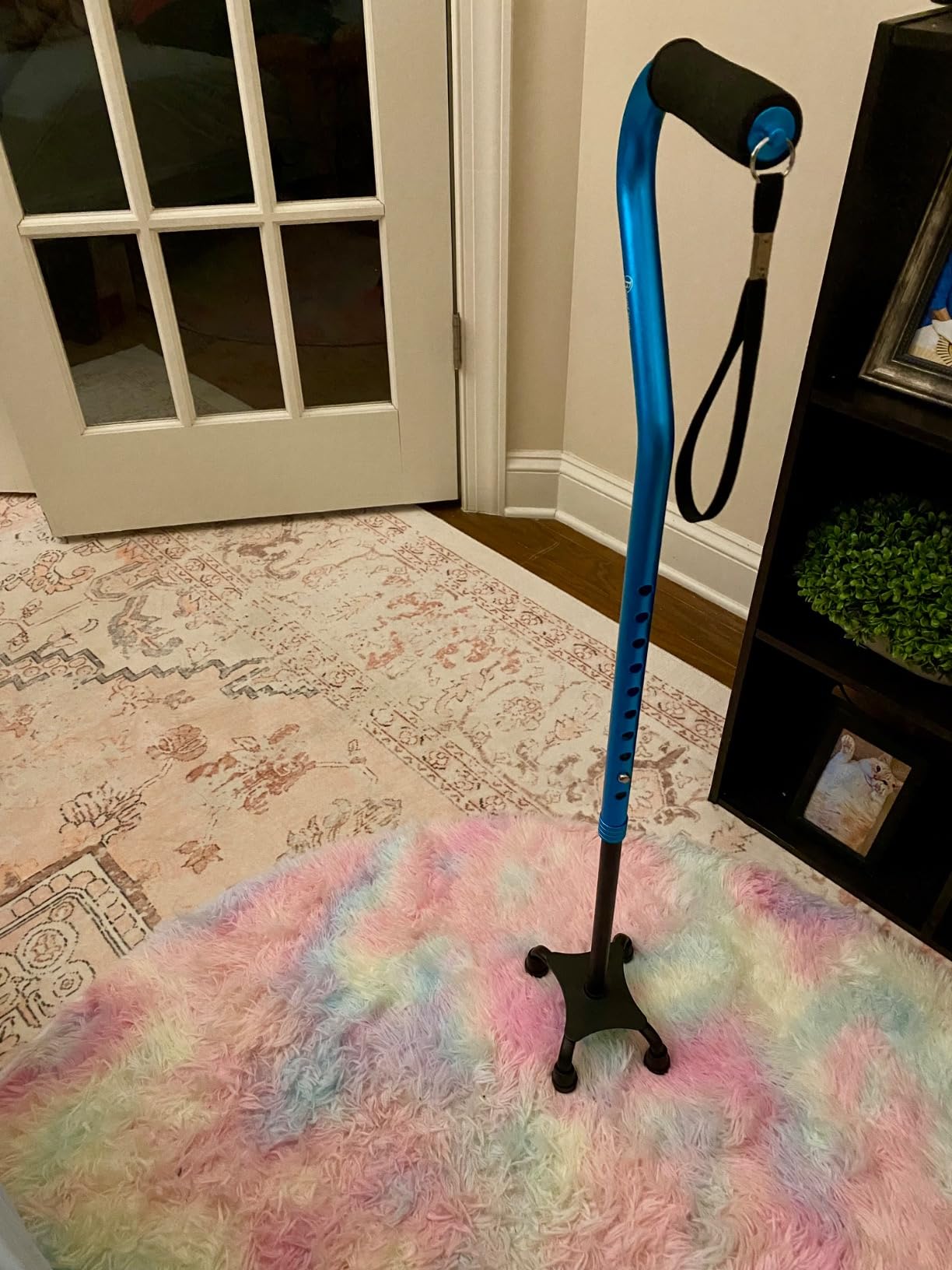 BeneCane Quad Cane Adjustable Walking Cane with Offset Soft Cushioned Handle for Men & Women Lightweight Comfortable with 4-Pronged feet for Extra Stability customer photo 1