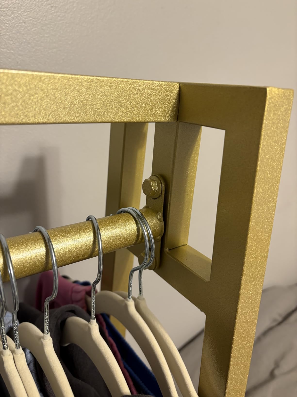 HOMEKAYT Gold Clothing Racks for Hanging Clothes,Modern Metal Heavy Duty Garment Rack,Portable Retail Display Rack Iron Clothing Racks 47''L-Gold customer photo 2