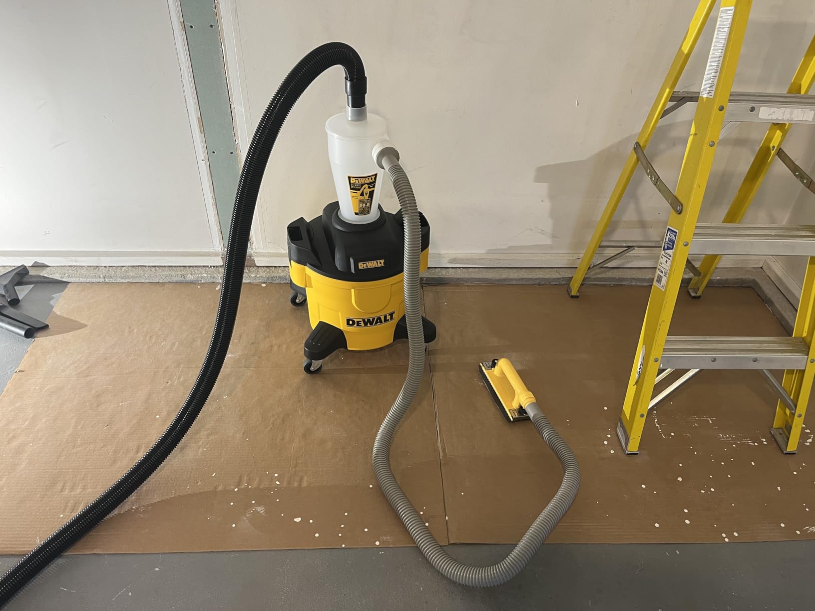 DEWALT 6 Gallon Dust Separator for Wet/Dry Shop Vacuums,DXVCS002 customer photo 2