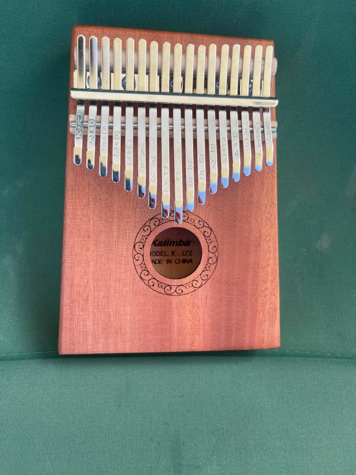 Kalimba Thumb Piano, YUNDIE Portable 17 Keys Mbira Finger Piano with Tune Hammer and Instruction,Musical Instruments Birthday Gift for Adult Beginners Professional(Brown) customer photo 1