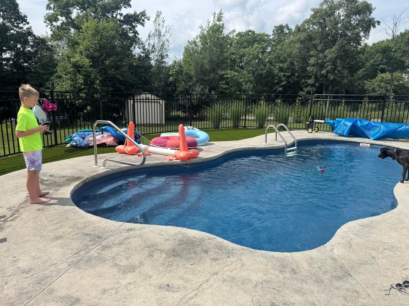 3PACK Remote Control Rc Boat for Kids, 2.4Ghz Control, Whole Body Waterproof, 6 Rechargeable Batteries Summer Water Toys for Pools Lakes River & Bathtub. customer photo 2